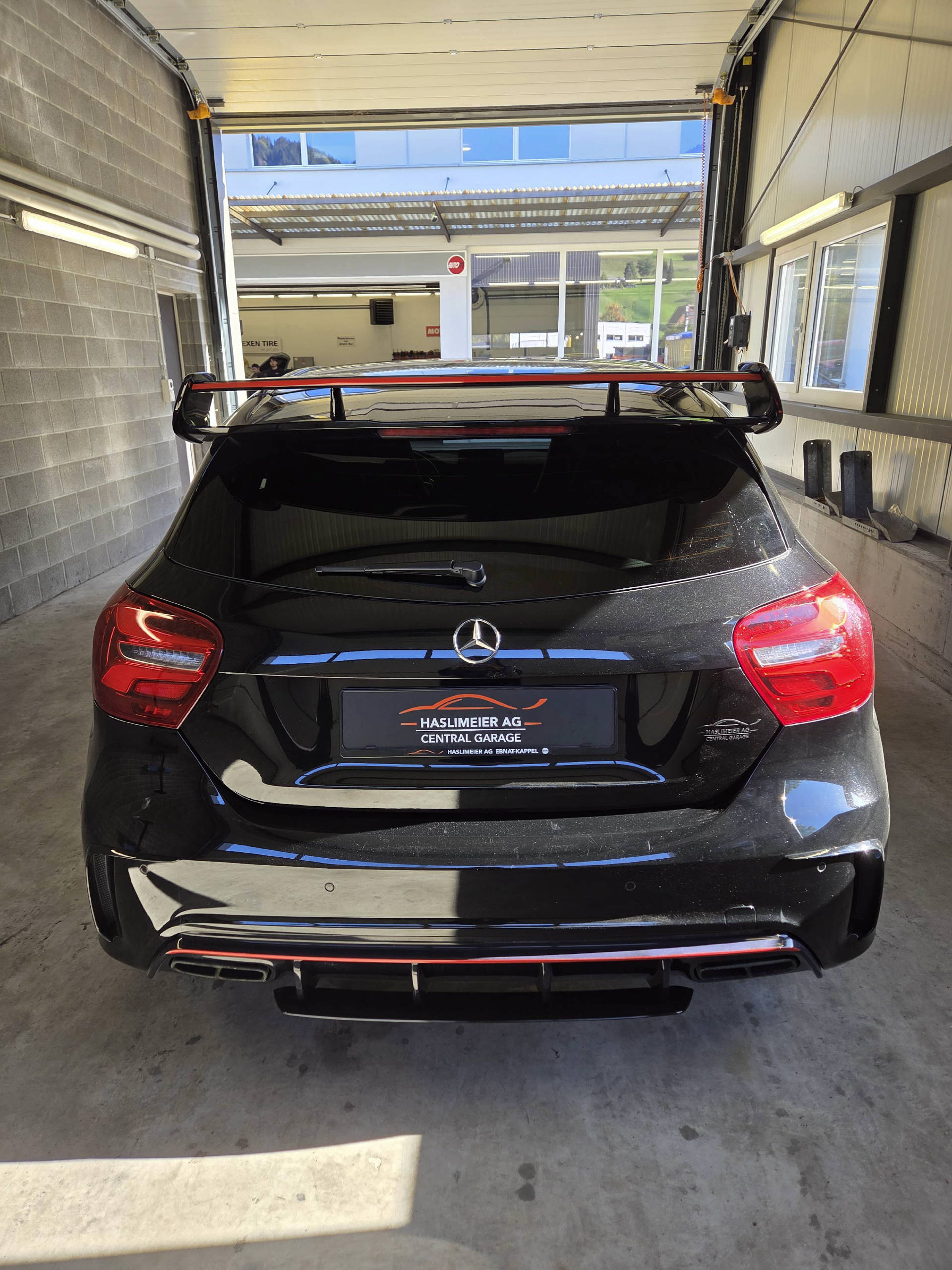 MERCEDES-BENZ A 45 AMG 4m-image-3