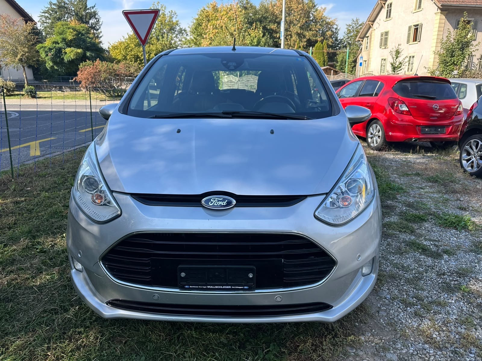 Car photo
