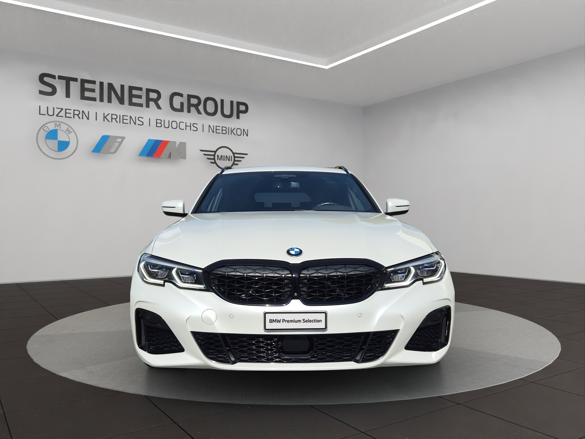 BMW M340i xDrive 48V Touring Steptronic-image-1