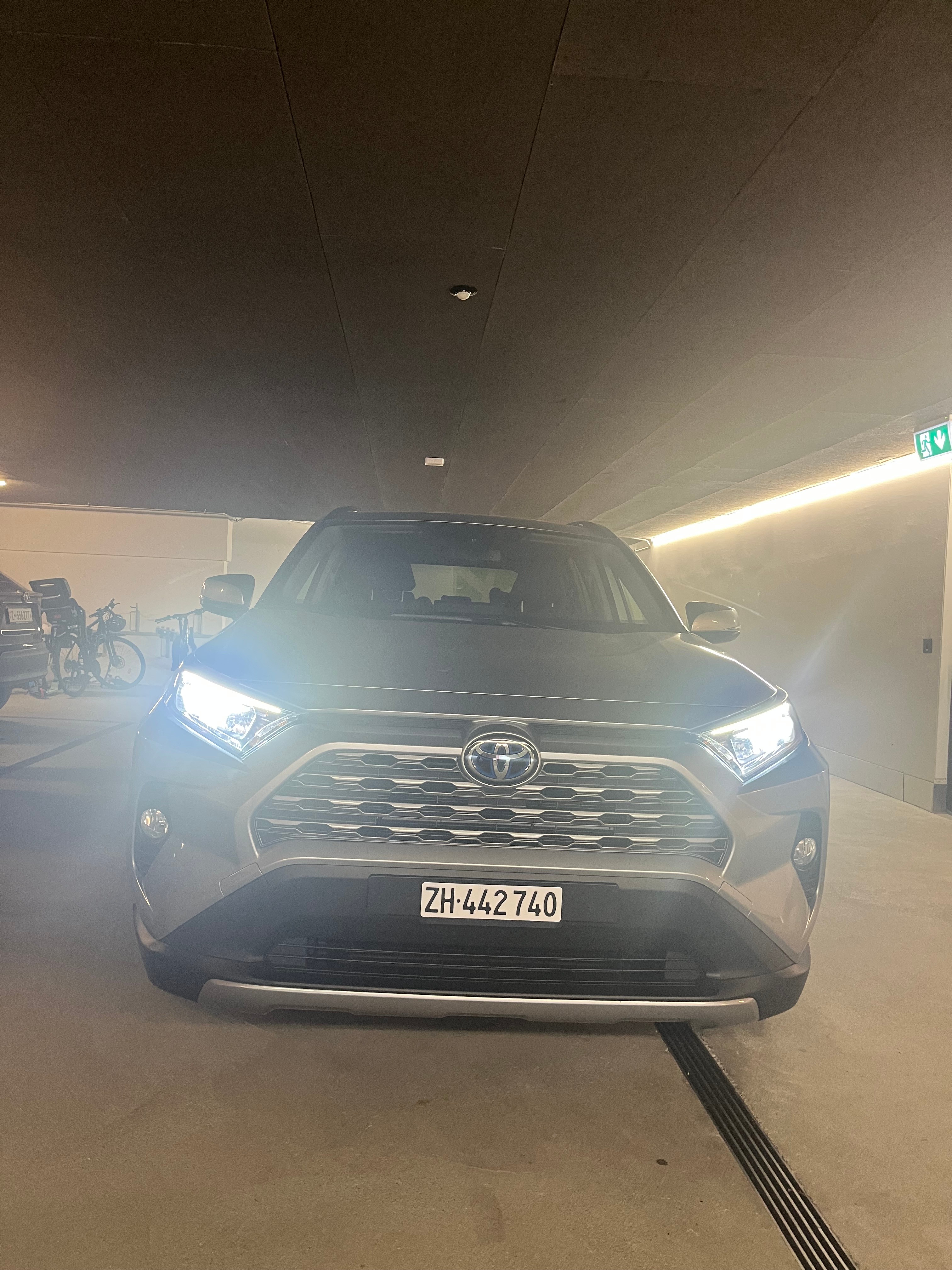 Car photo