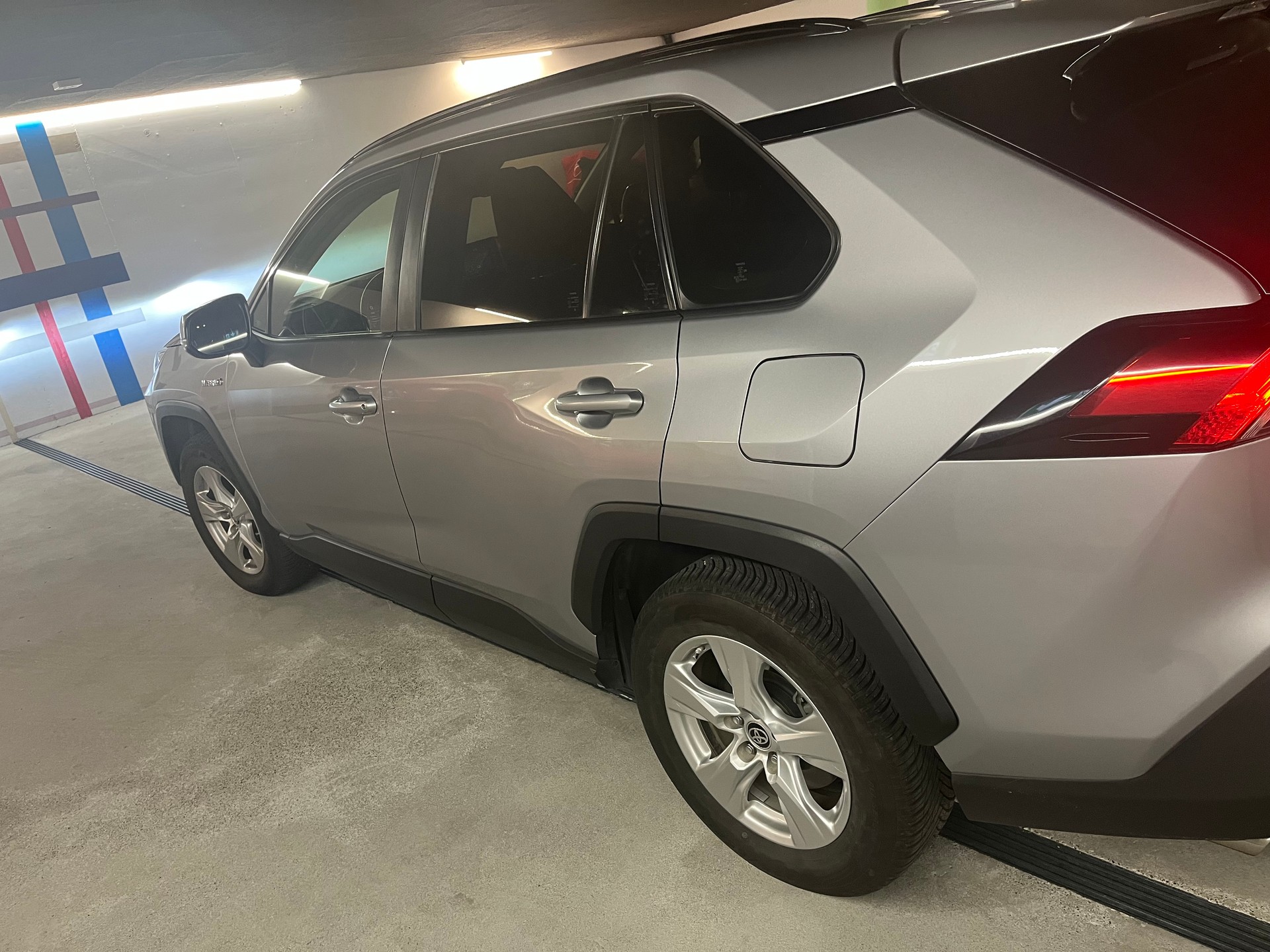 TOYOTA 2.5 HEV Active FWD-image-2