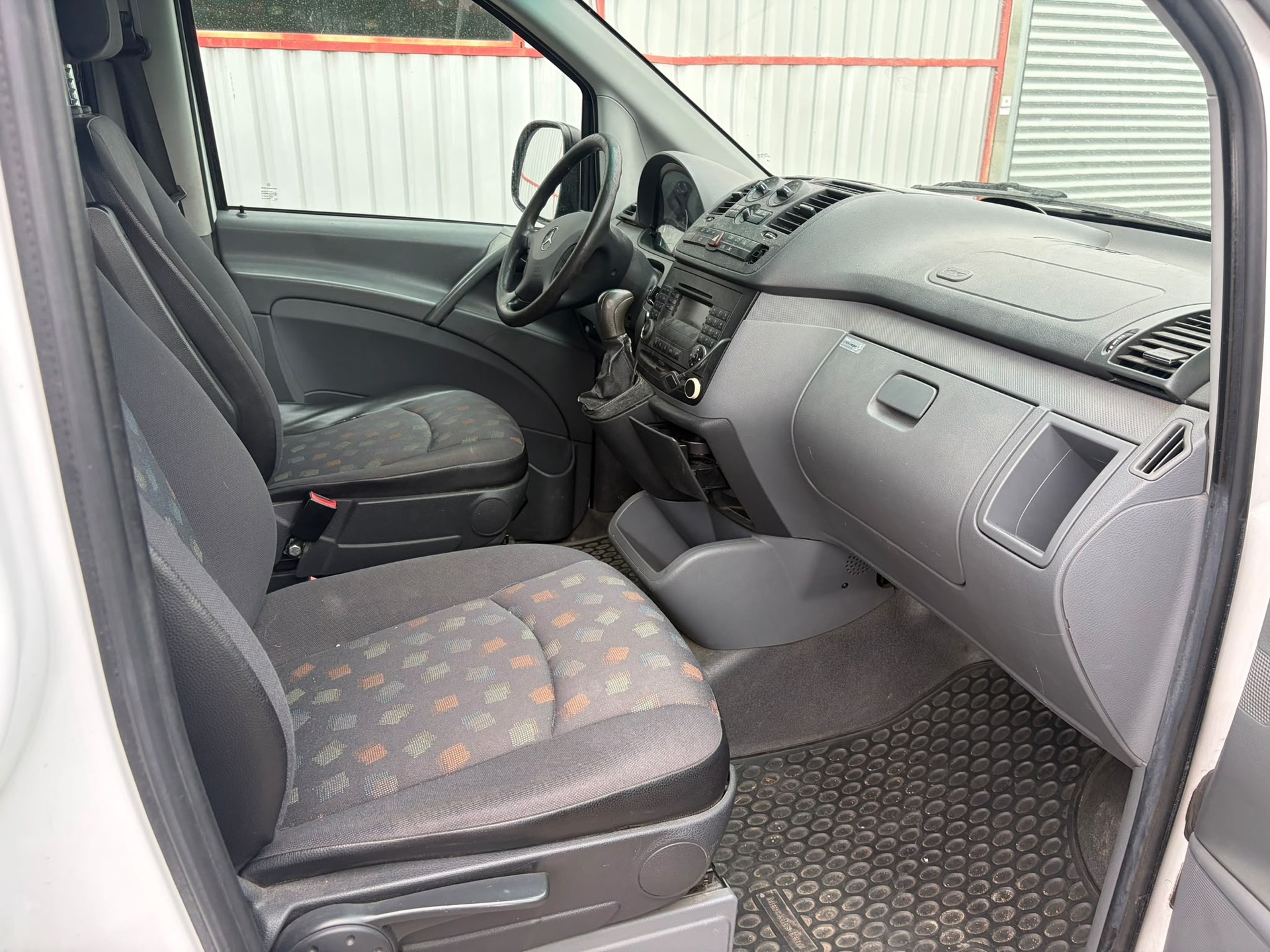 MERCEDES-BENZ Vito 115 CDI EL 4x4-image-14