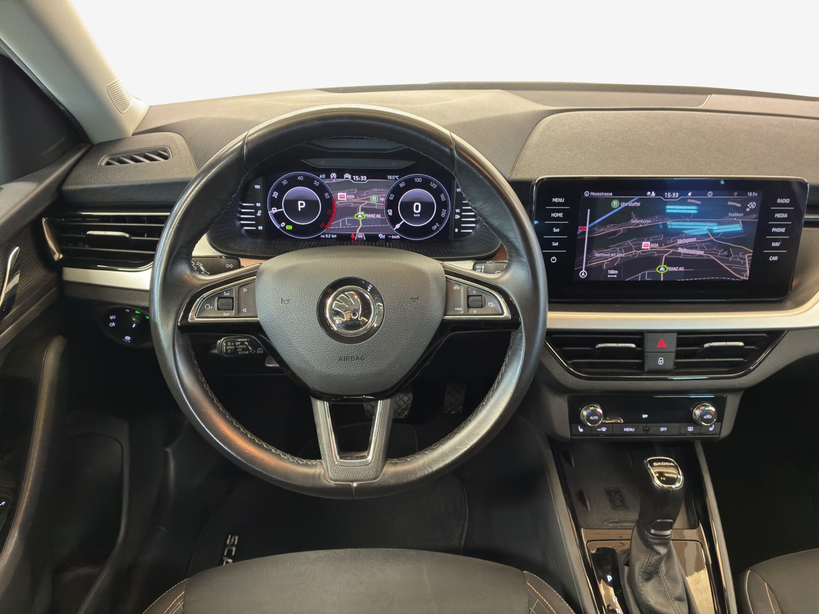 SKODA Scala 1.0 TSI Ambition-image-8