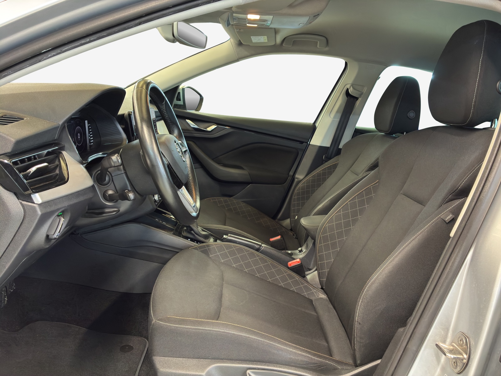 SKODA Scala 1.0 TSI Ambition-image-7