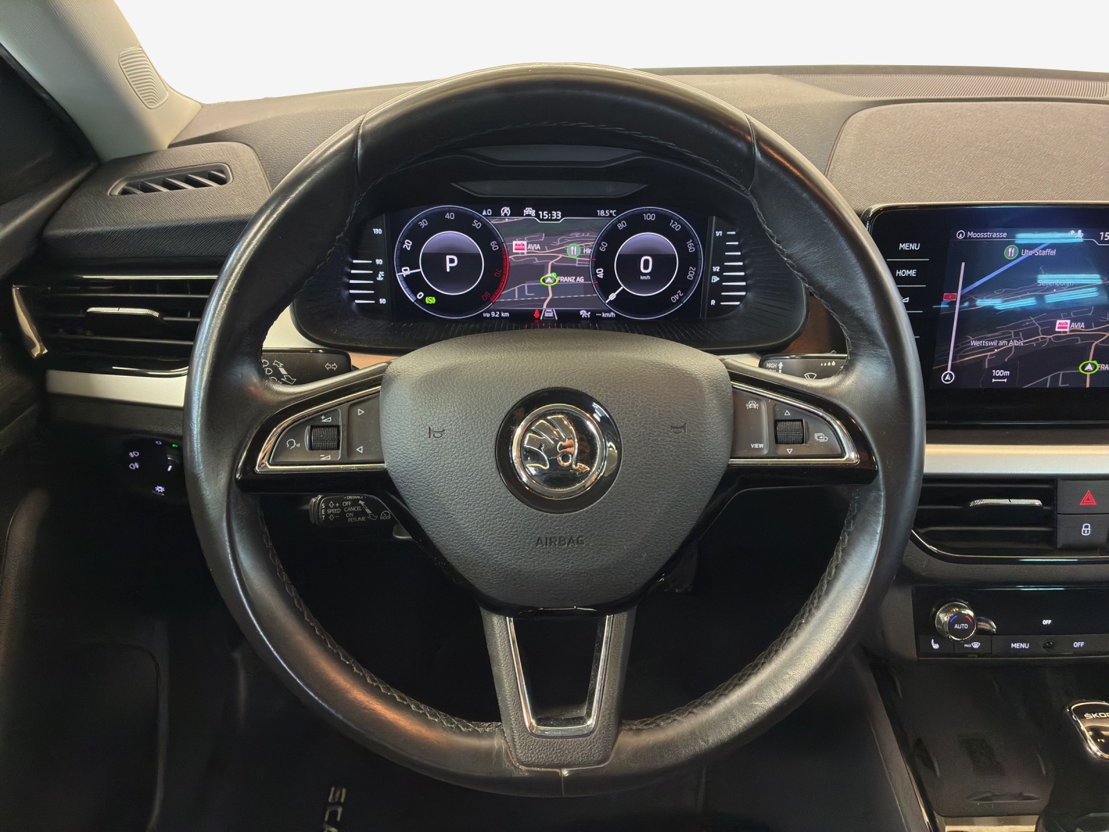 SKODA Scala 1.0 TSI Ambition-image-9