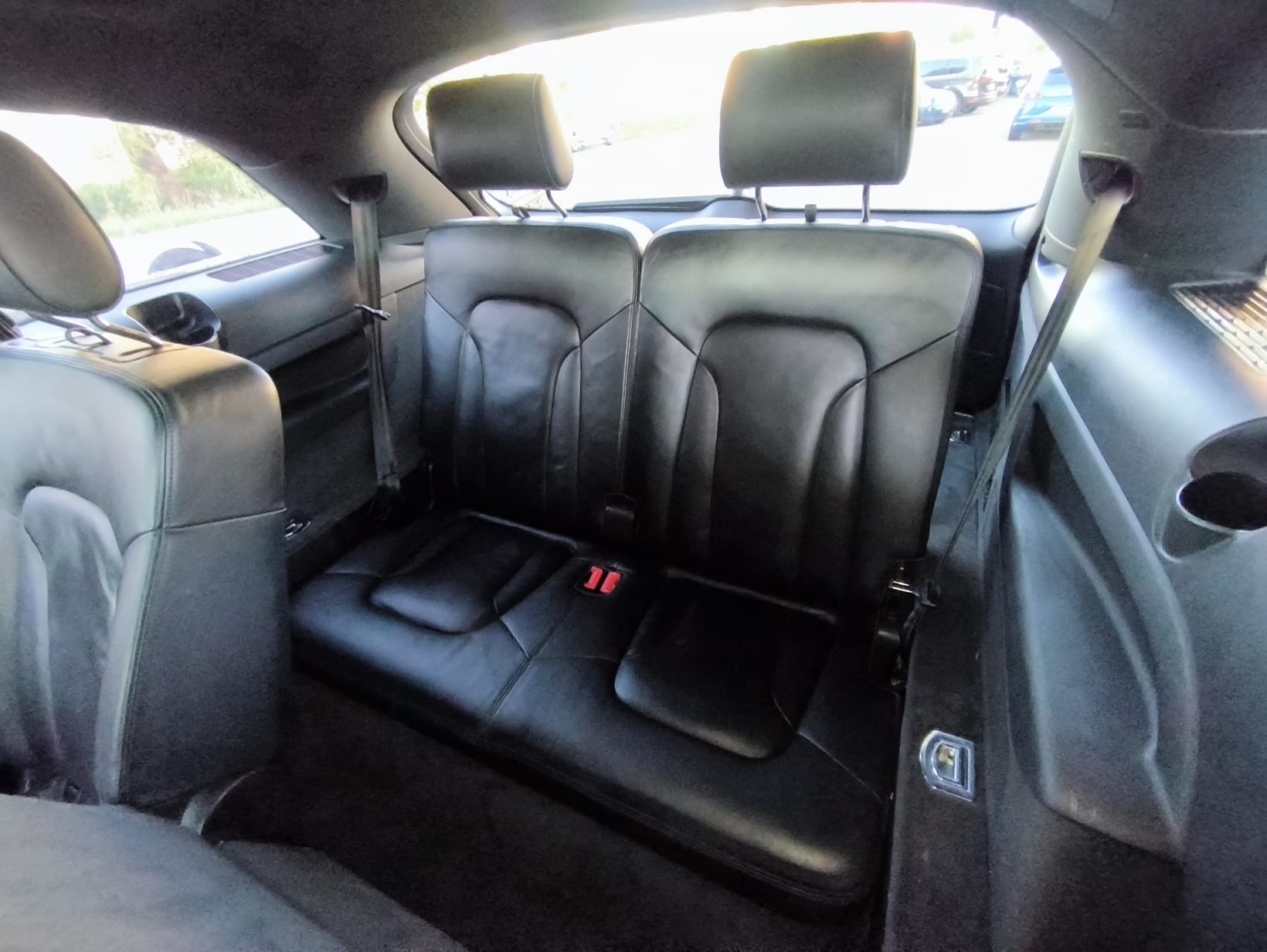AUDI Q7 3.0 TDI quattro tiptronic-image-11