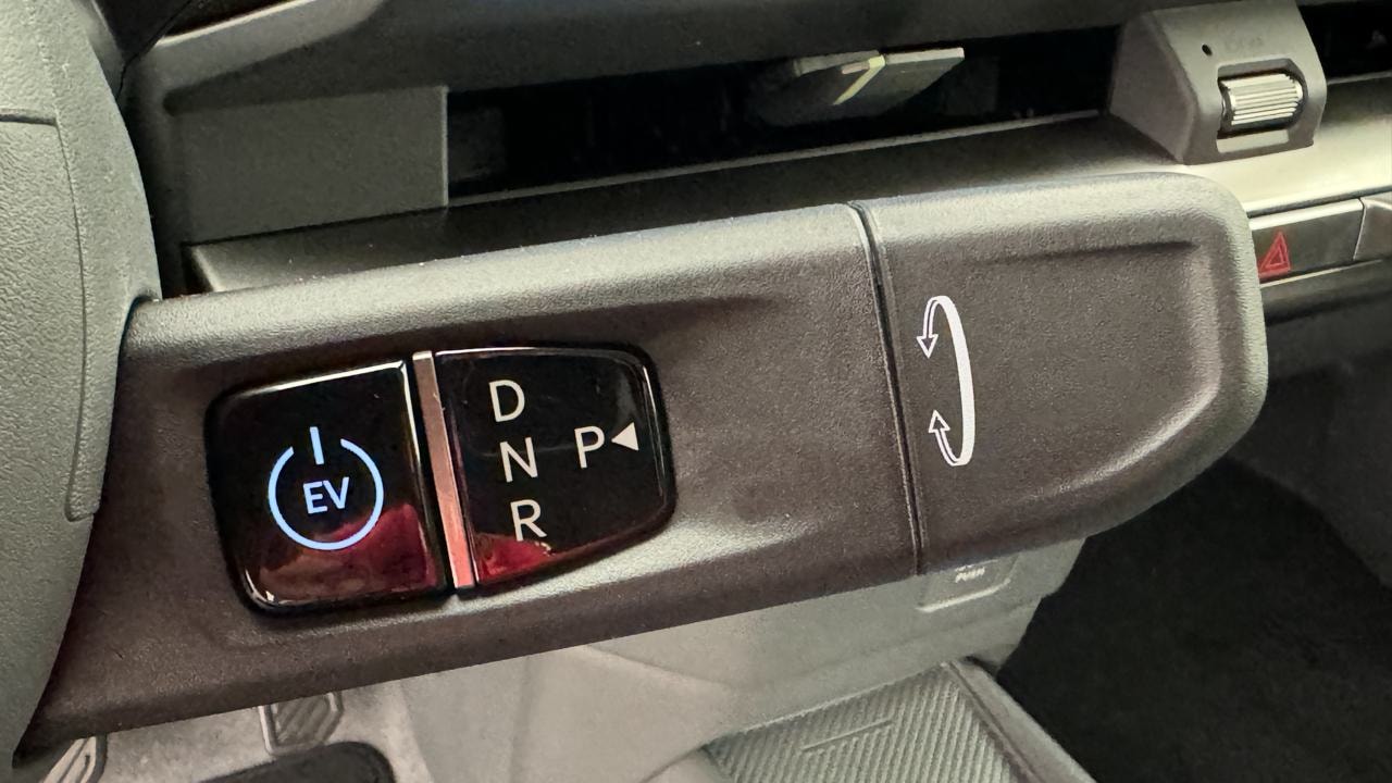 KIA EV2 42 kWh Earth-image-10