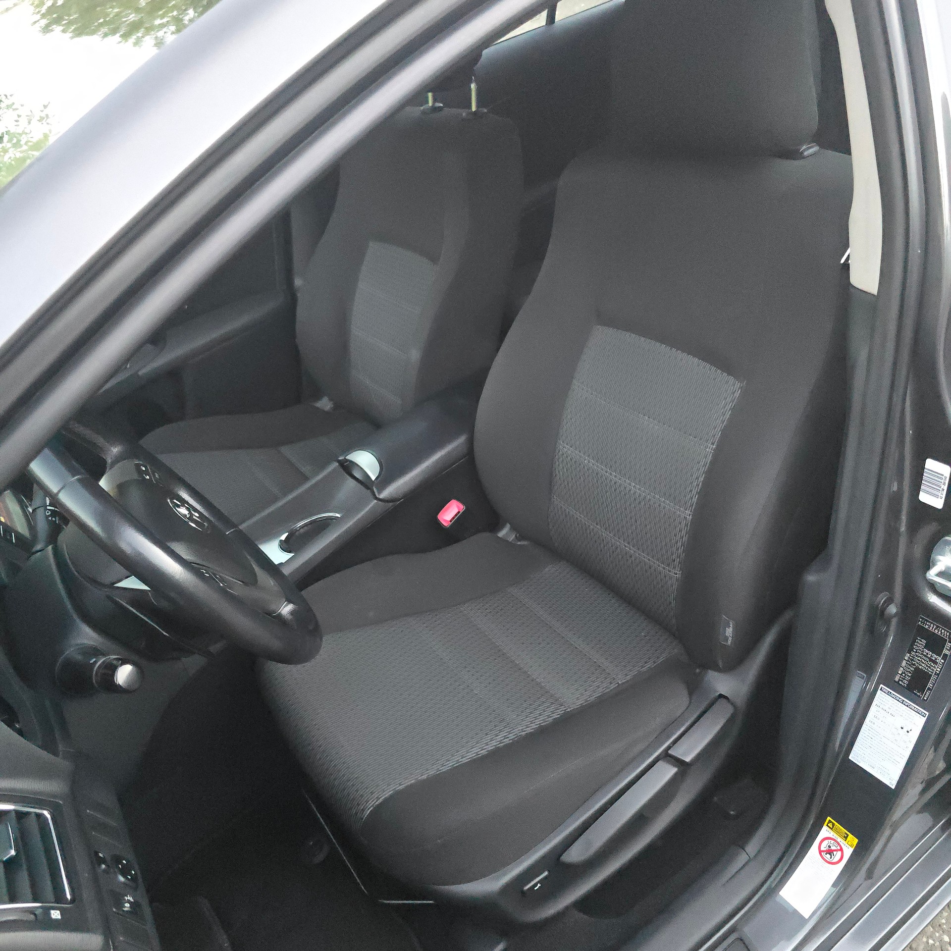 TOYOTA Avensis Sportswagon 2.0 Linea Luna Multidrive-image-10