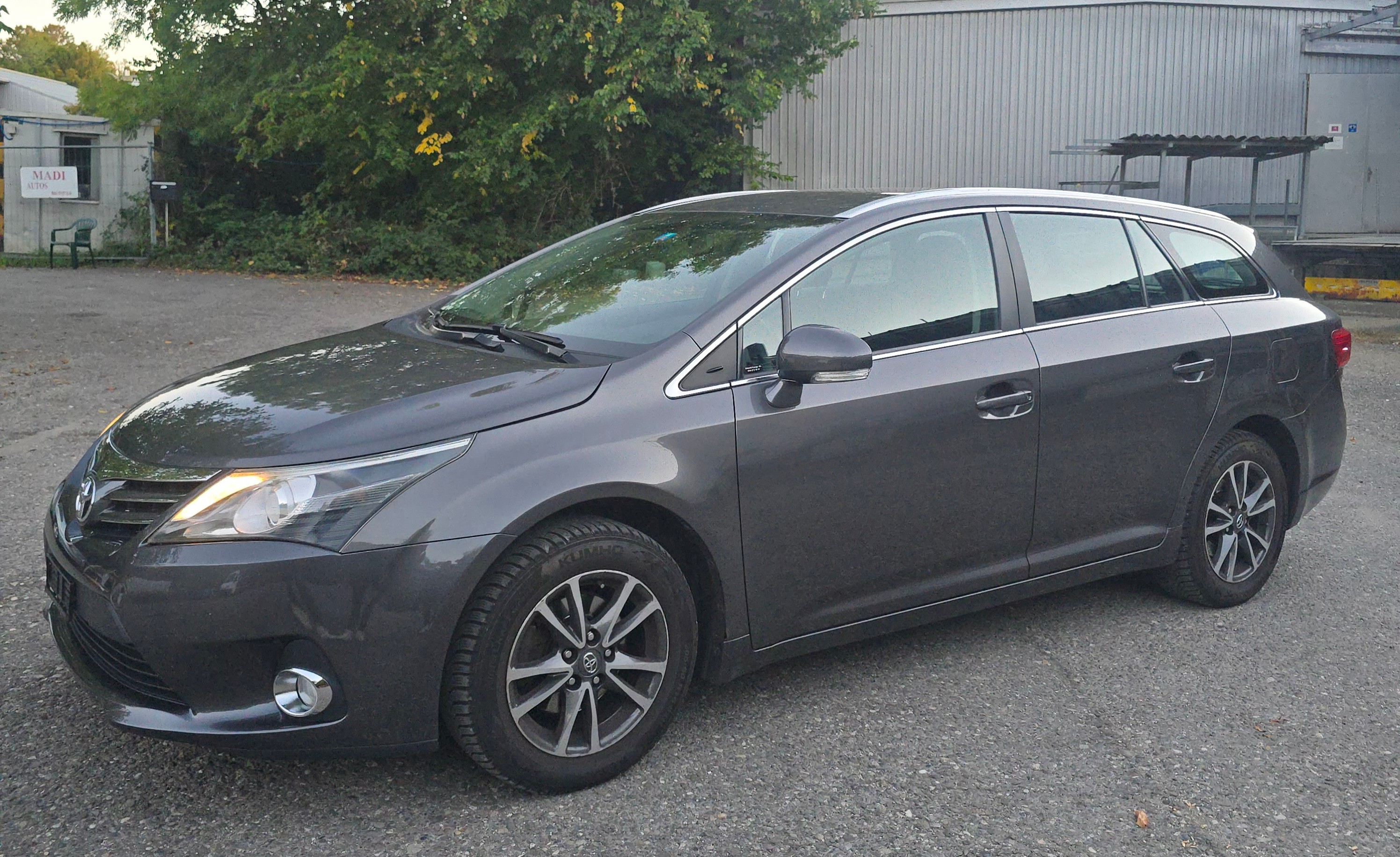 Car photo