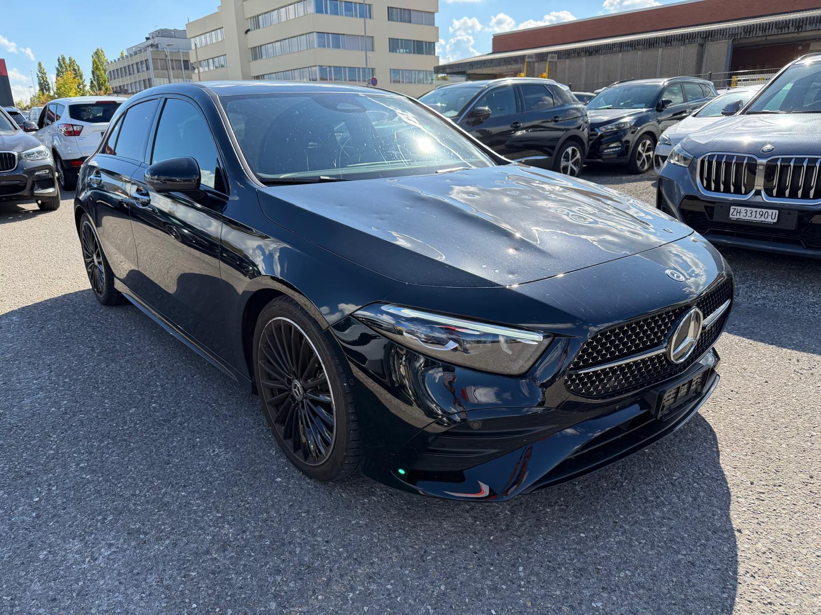 MERCEDES-BENZ A-Klasse W177 A 220 AMG Line 4m-image-2