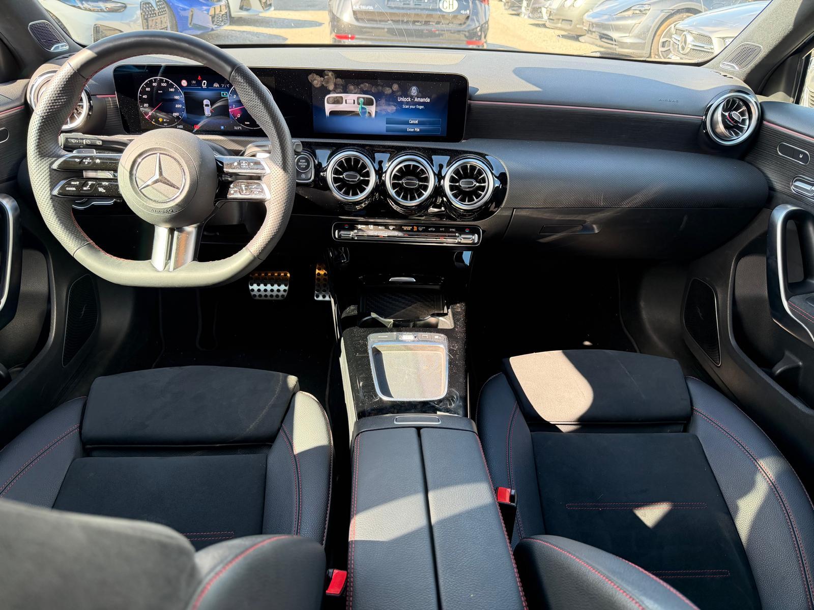 MERCEDES-BENZ A-Klasse W177 A 220 AMG Line 4m-image-7