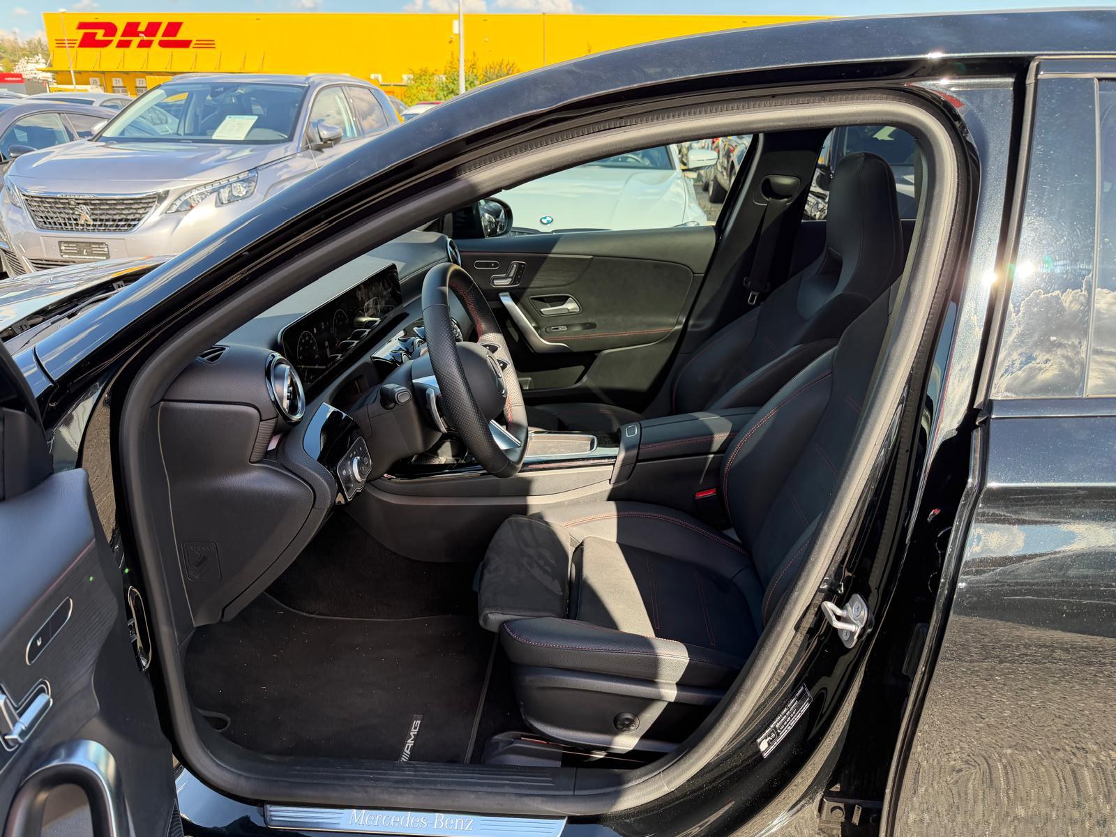 MERCEDES-BENZ A-Klasse W177 A 220 AMG Line 4m-image-6