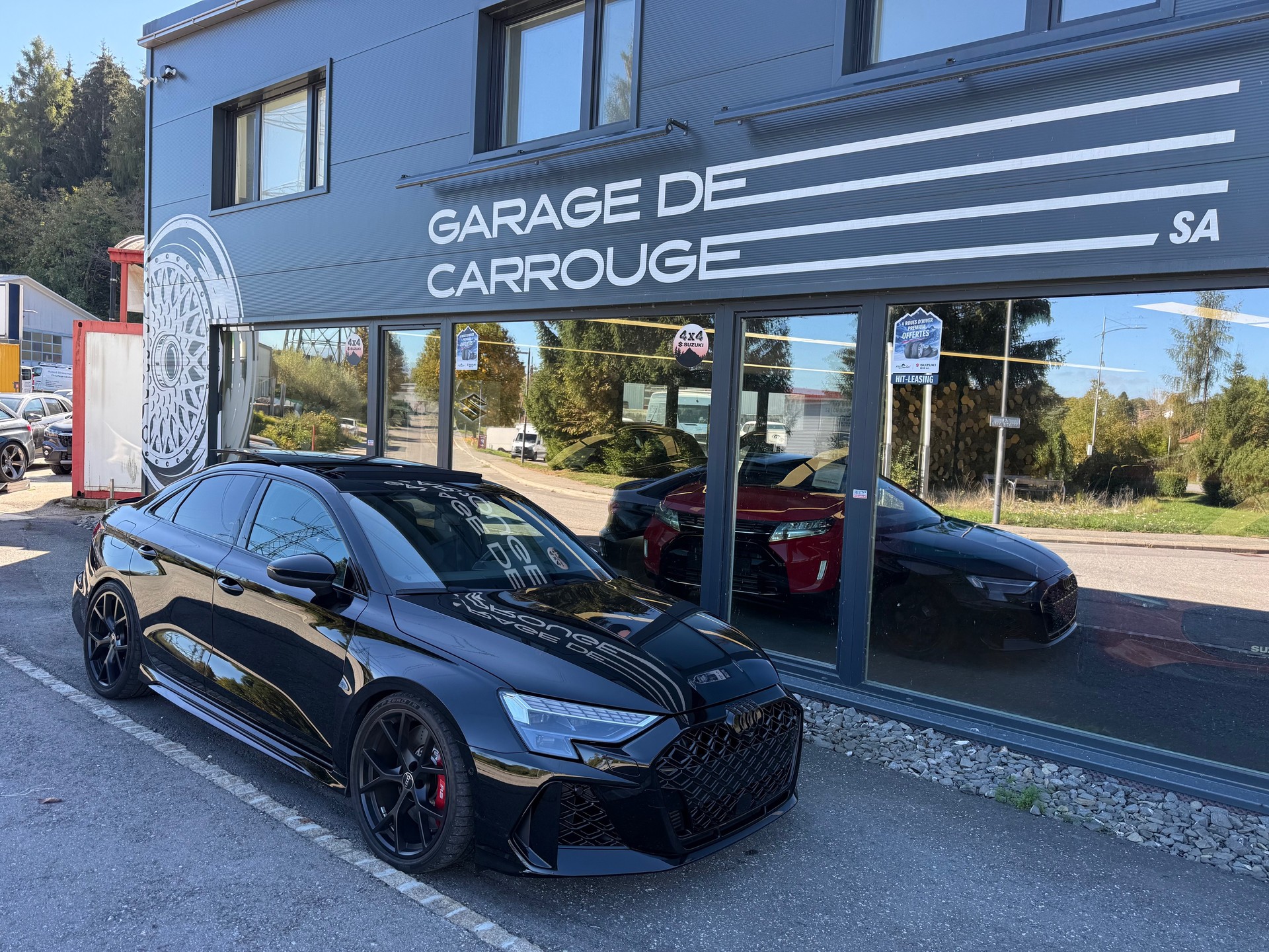 AUDI RS3 Limousine 2.5 TSI quattro S-tronic-image-0