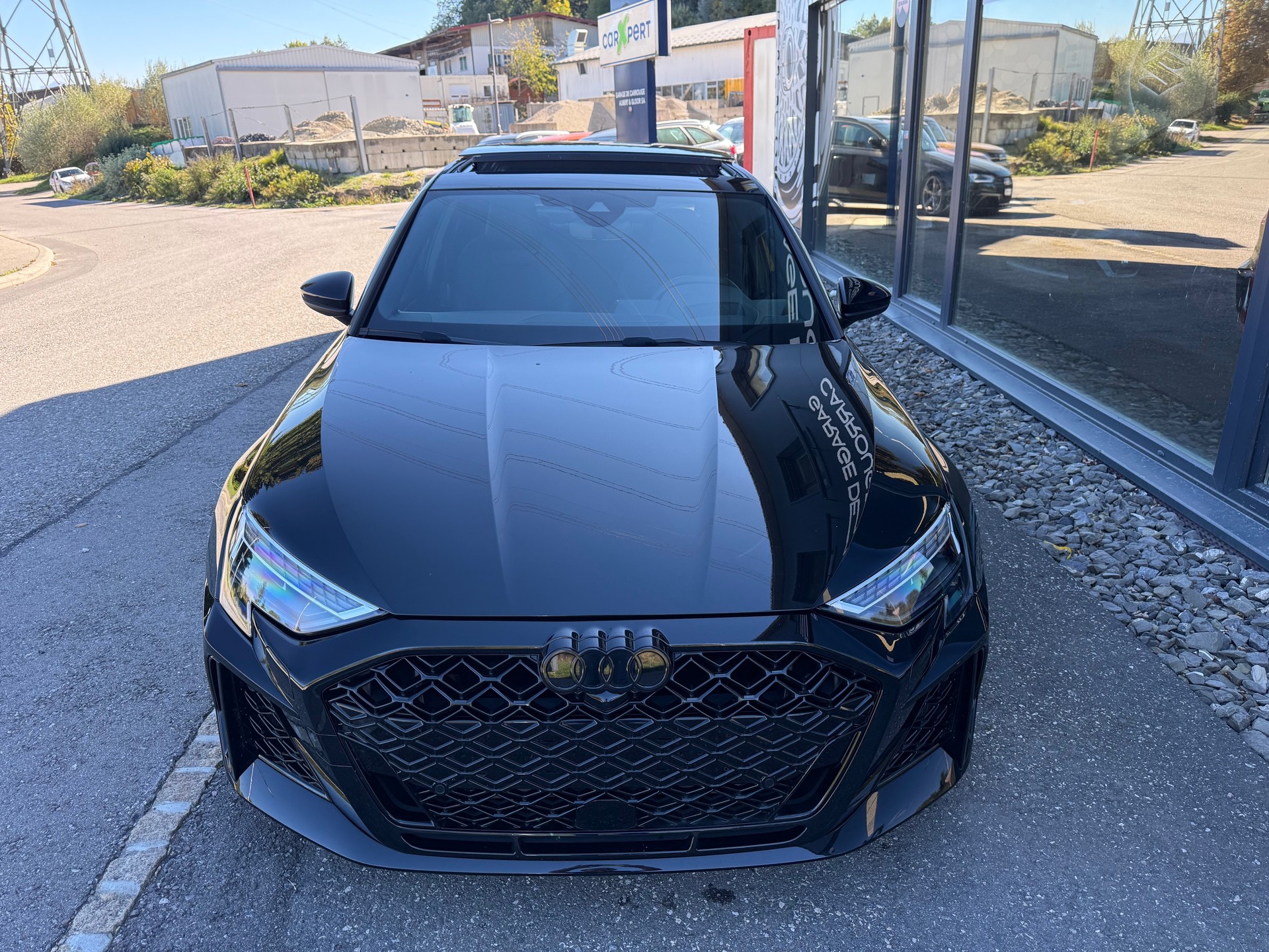 AUDI RS3 Limousine 2.5 TSI quattro S-tronic-image-1