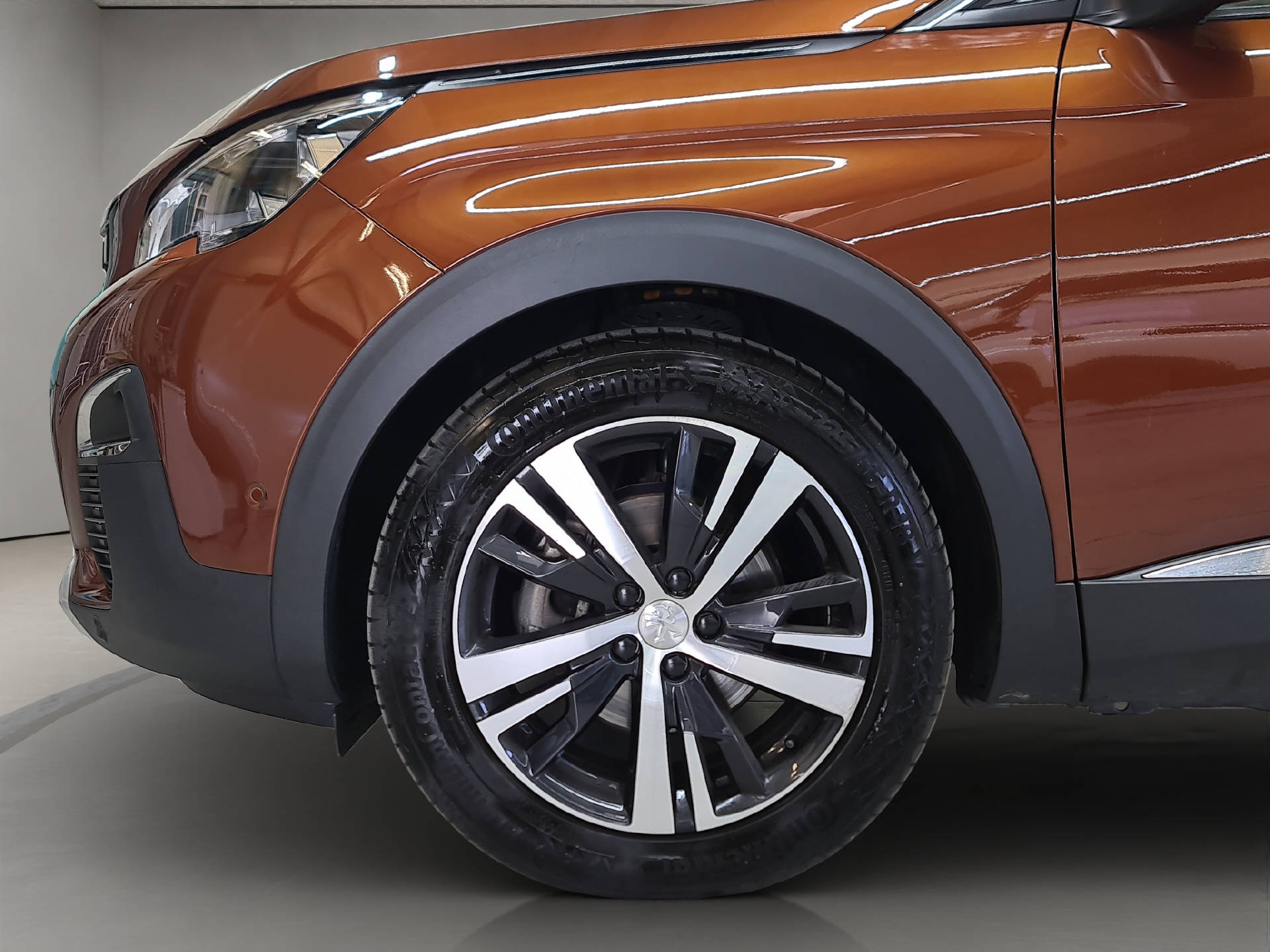 PEUGEOT 3008 1.6 BlueHDi Allure-image-12