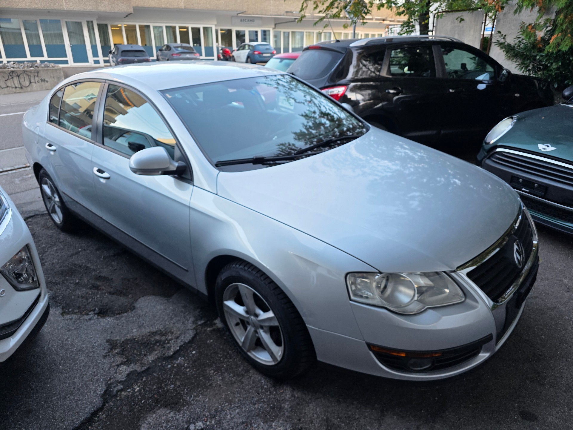VW Passat Variant 1.9 TDI Comfortline / Marktpreis Fr. 6315.---image-2