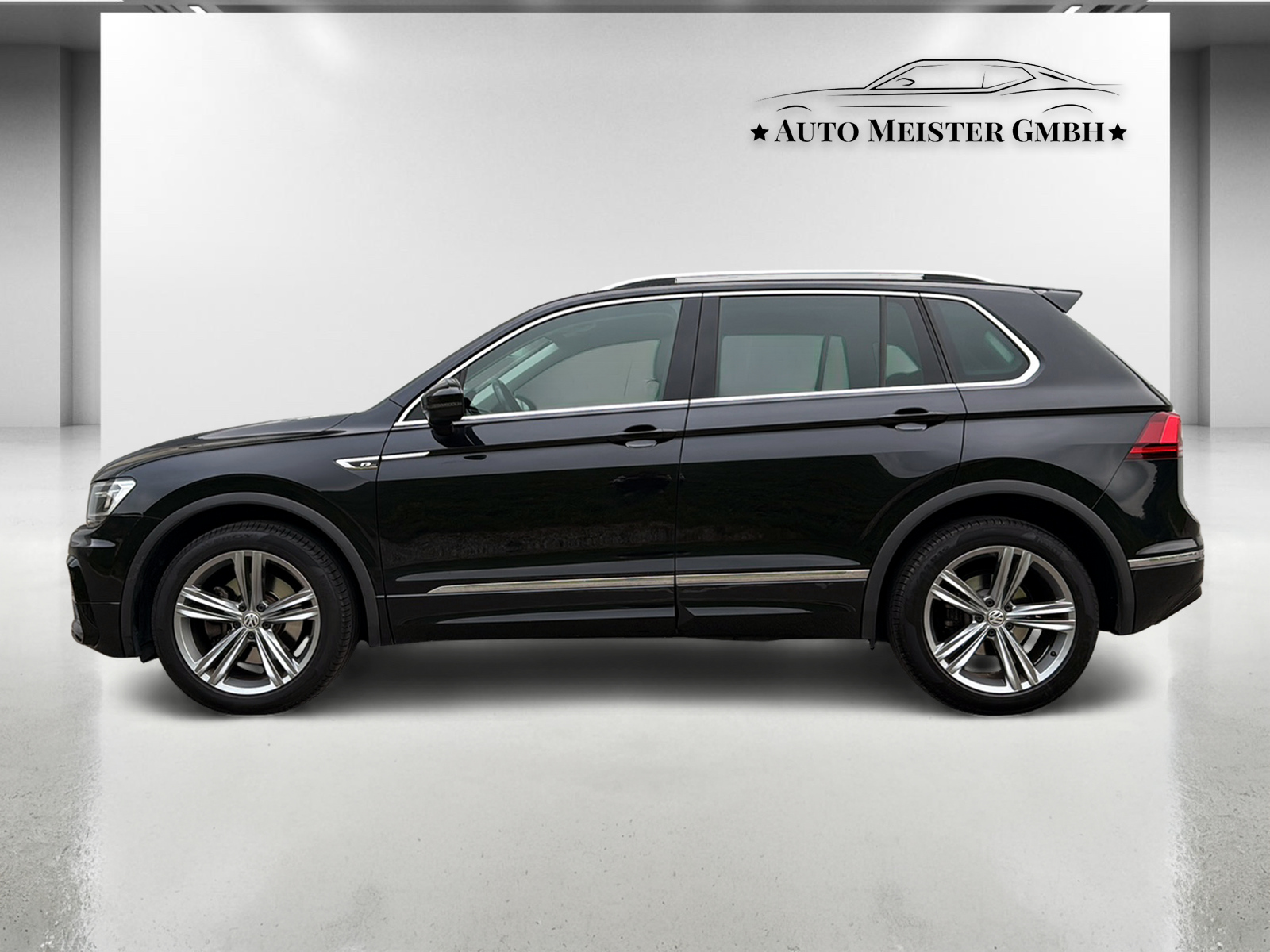 VW Tiguan 2.0TSI R-LINE 4Motion DSG-image-1