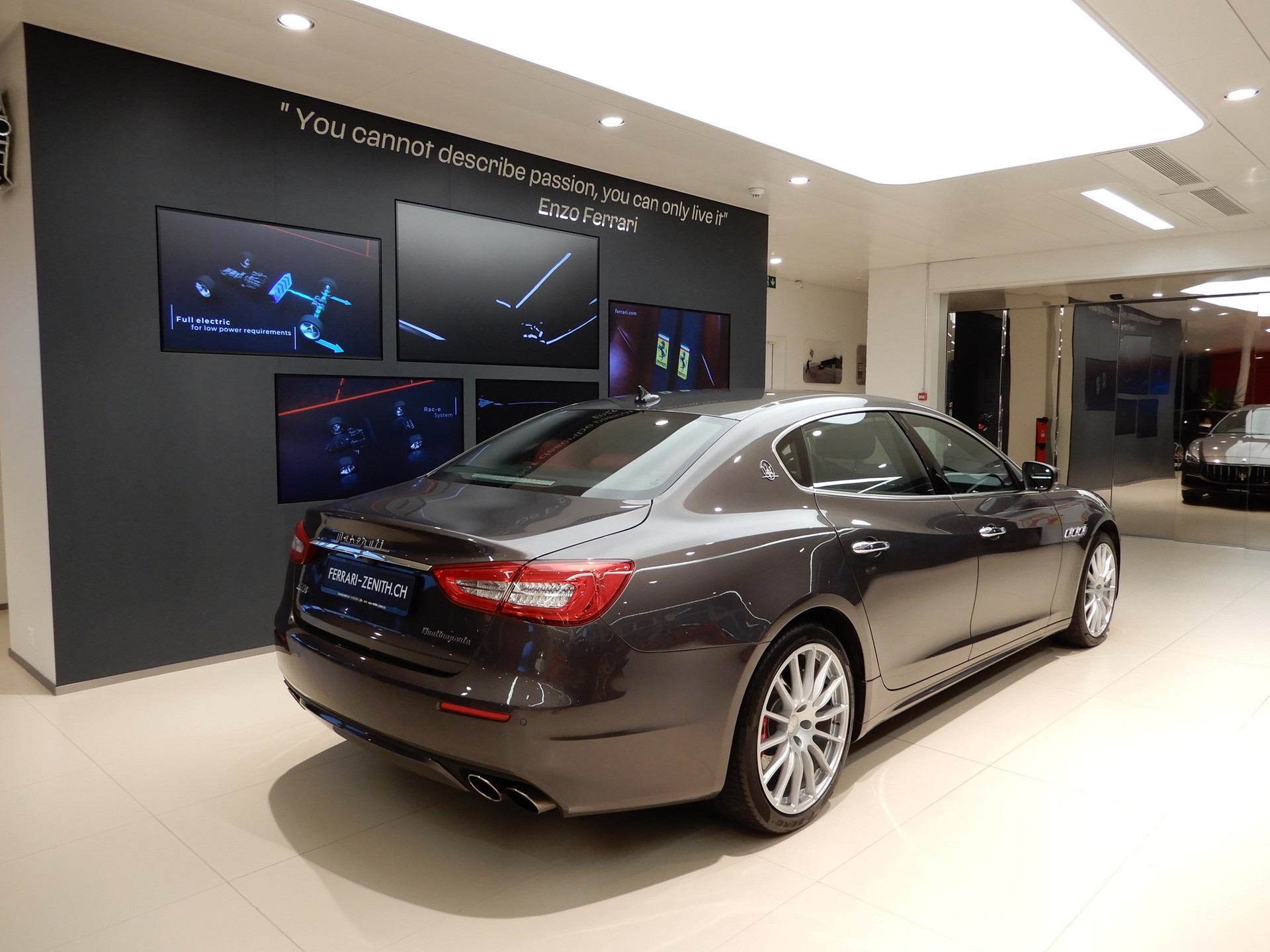MASERATI Quattroporte 3.0 V6 S Q4 GranLusso Automatica-image-4
