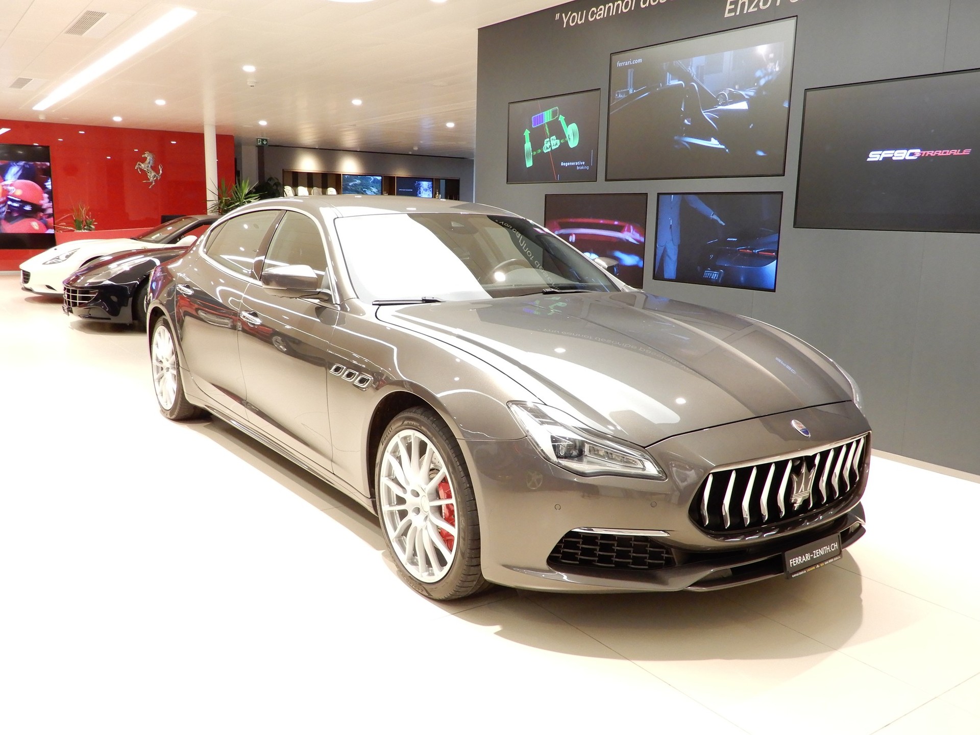 MASERATI Quattroporte 3.0 V6 S Q4 GranLusso Automatica-image-2