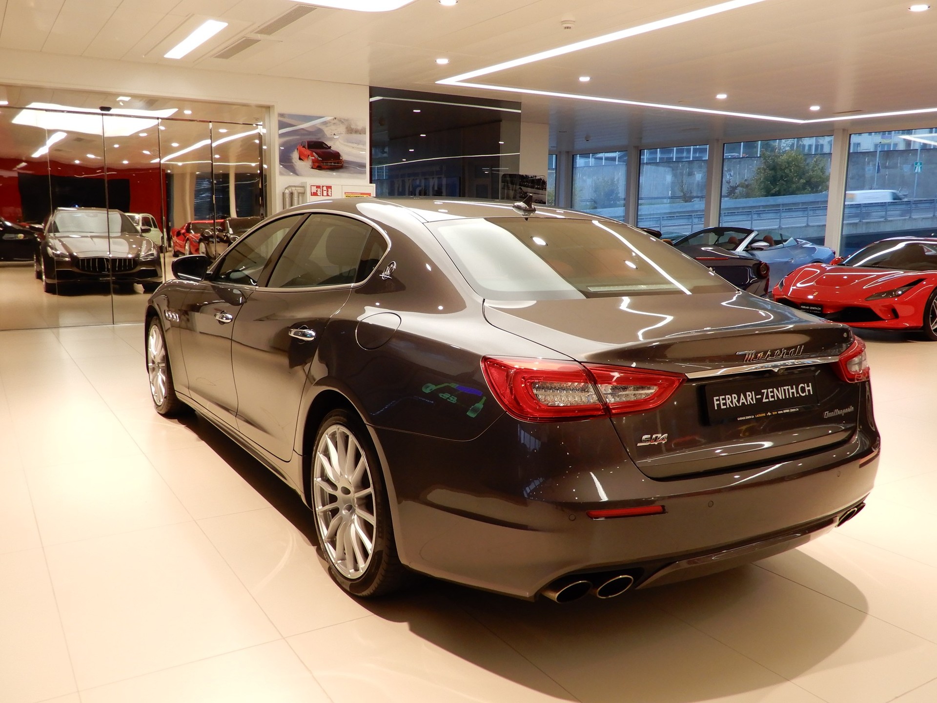 MASERATI Quattroporte 3.0 V6 S Q4 GranLusso Automatica-image-6