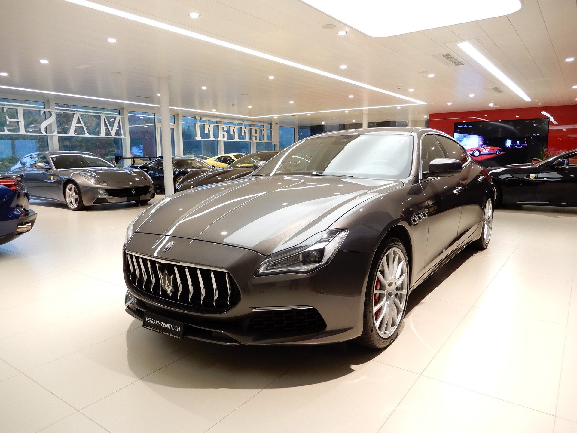 MASERATI Quattroporte 3.0 V6 S Q4 GranLusso Automatica-image-0