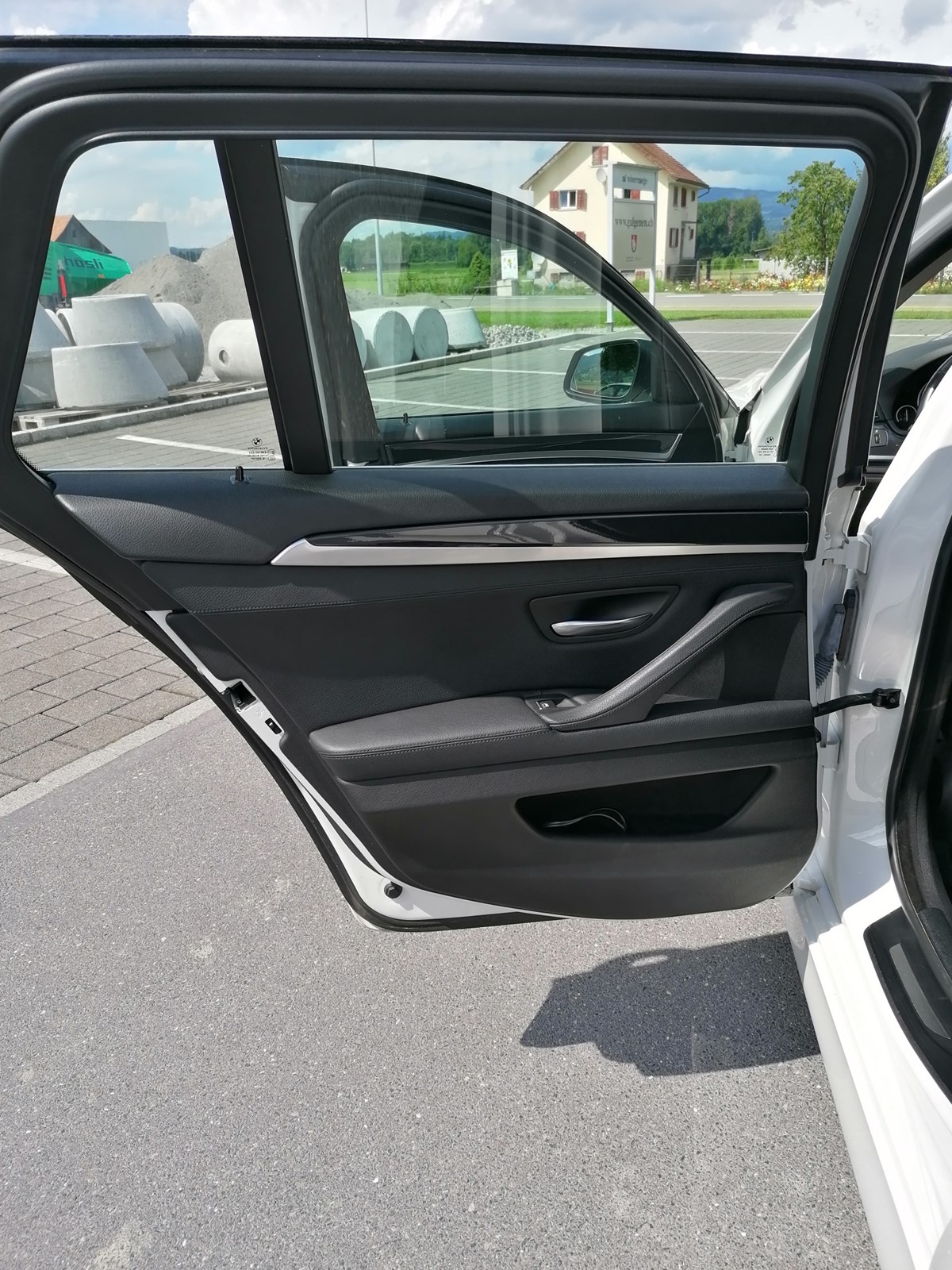 BMW 530d Touring Luxury Line Steptronic-image-10