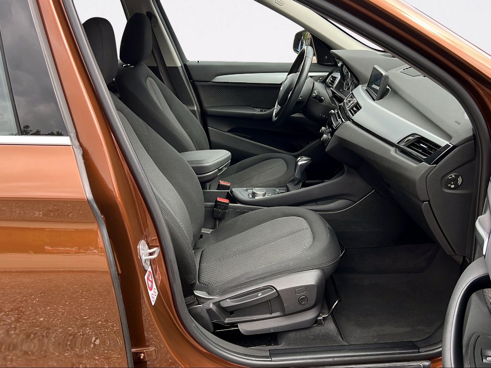 BMW X1 xDrive 20d Steptronic-image-10