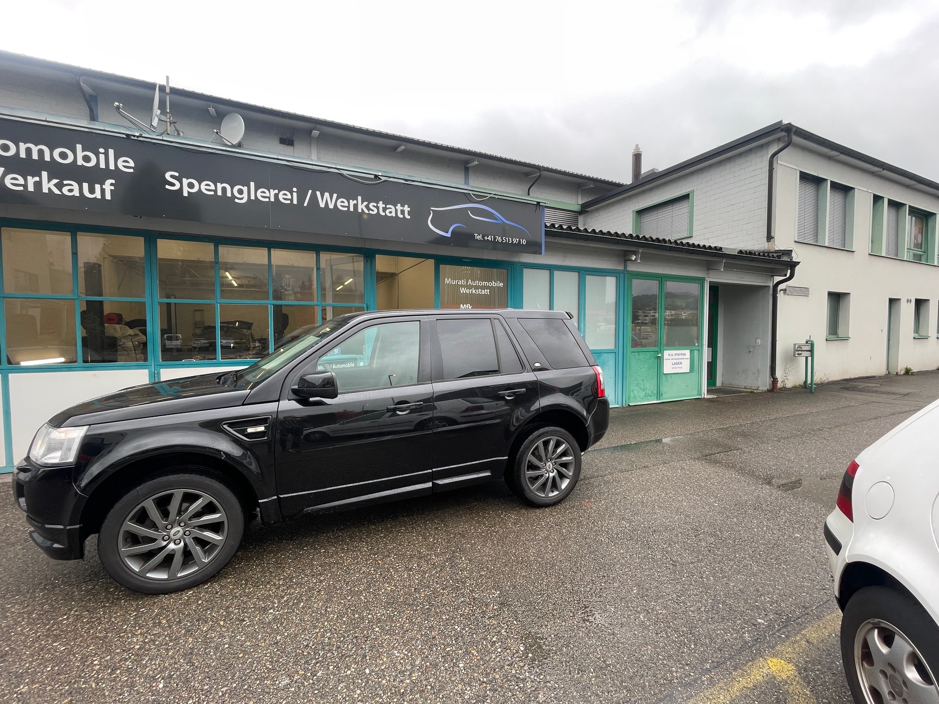 LAND ROVER Freelander 2.2 TD4 E Automatic-image-2
