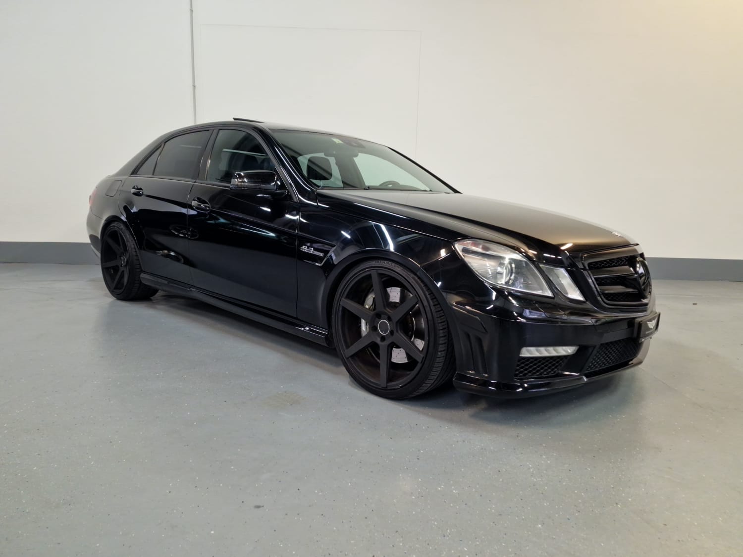 MERCEDES-BENZ E 63 AMG Speedshift MCT-image-2