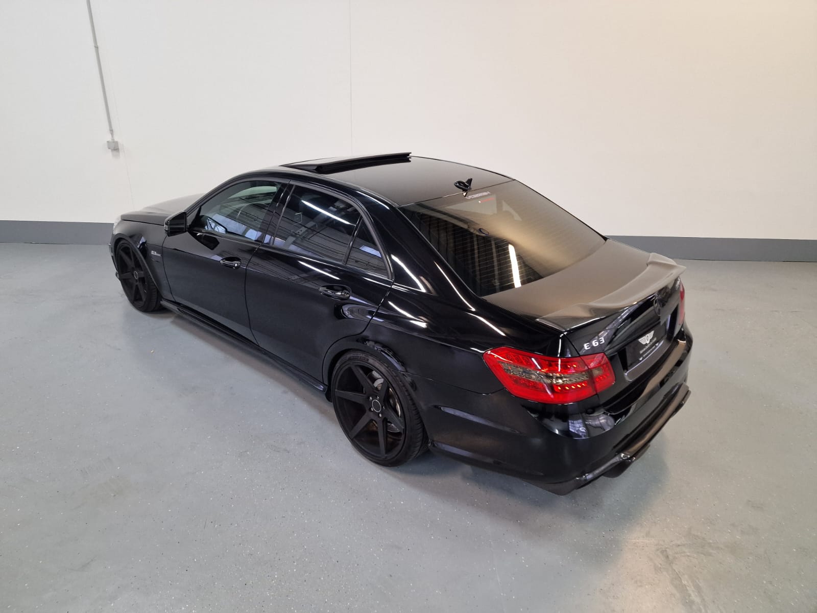 MERCEDES-BENZ E 63 AMG Speedshift MCT-image-11