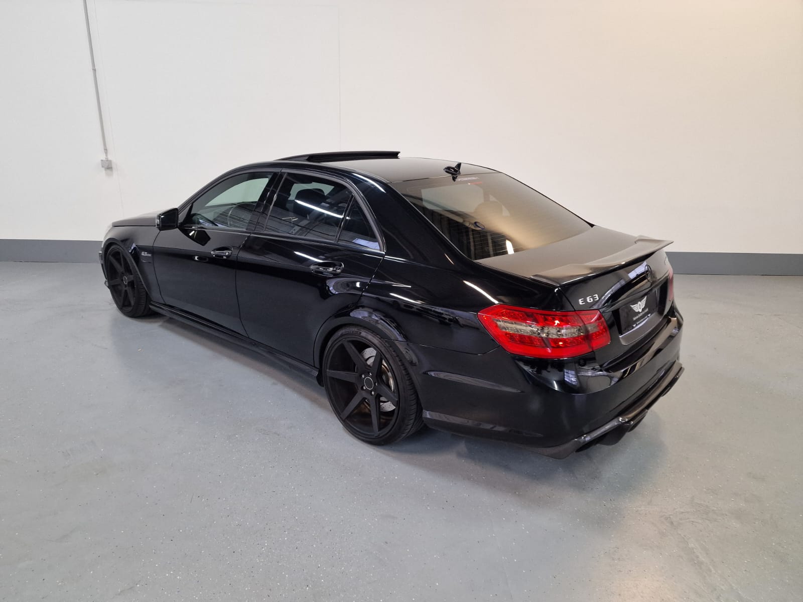 MERCEDES-BENZ E 63 AMG Speedshift MCT-image-12