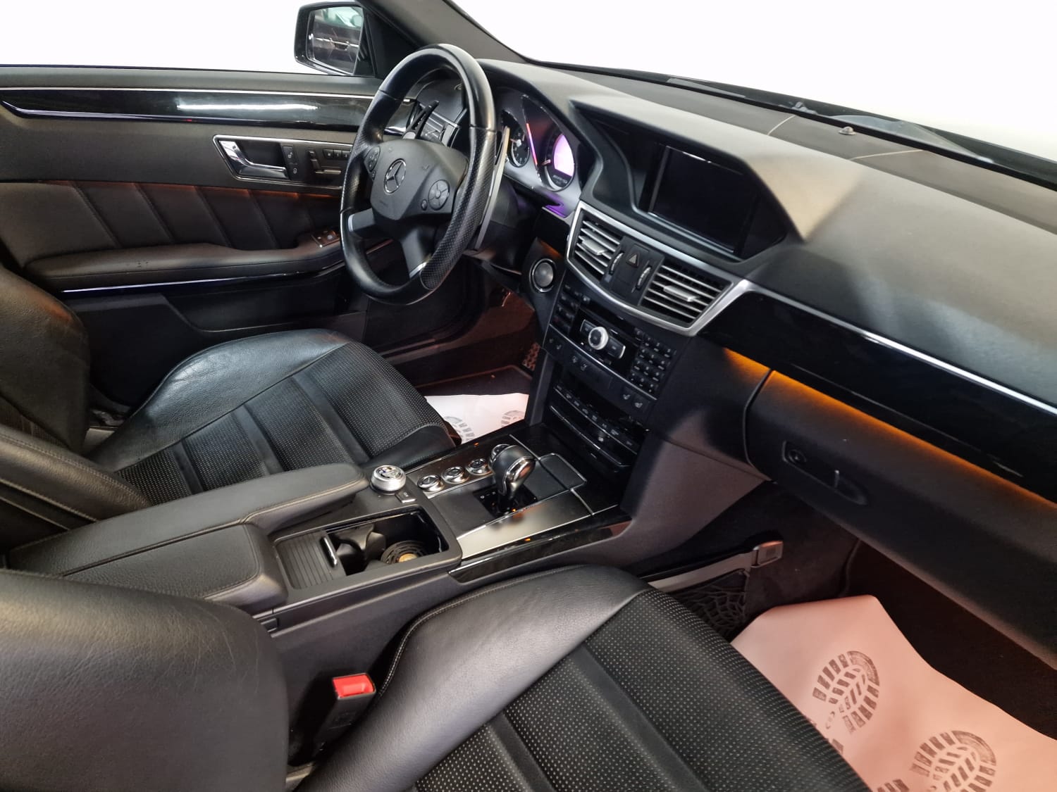 MERCEDES-BENZ E 63 AMG Speedshift MCT-image-19