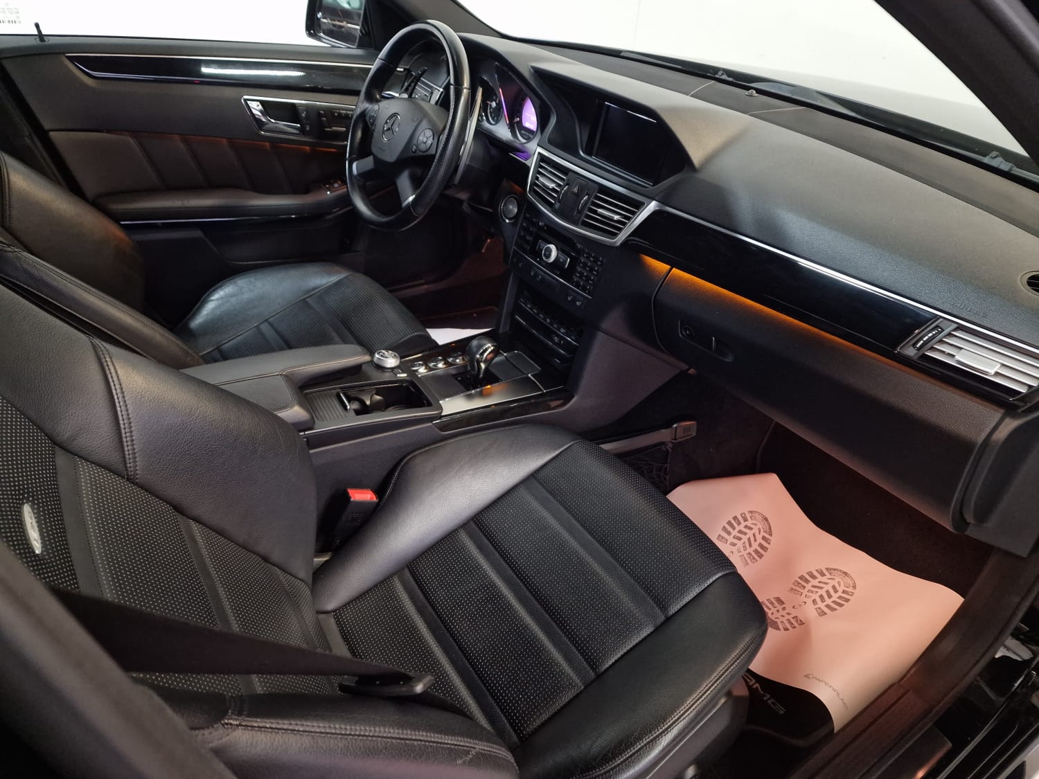 MERCEDES-BENZ E 63 AMG Speedshift MCT-image-18