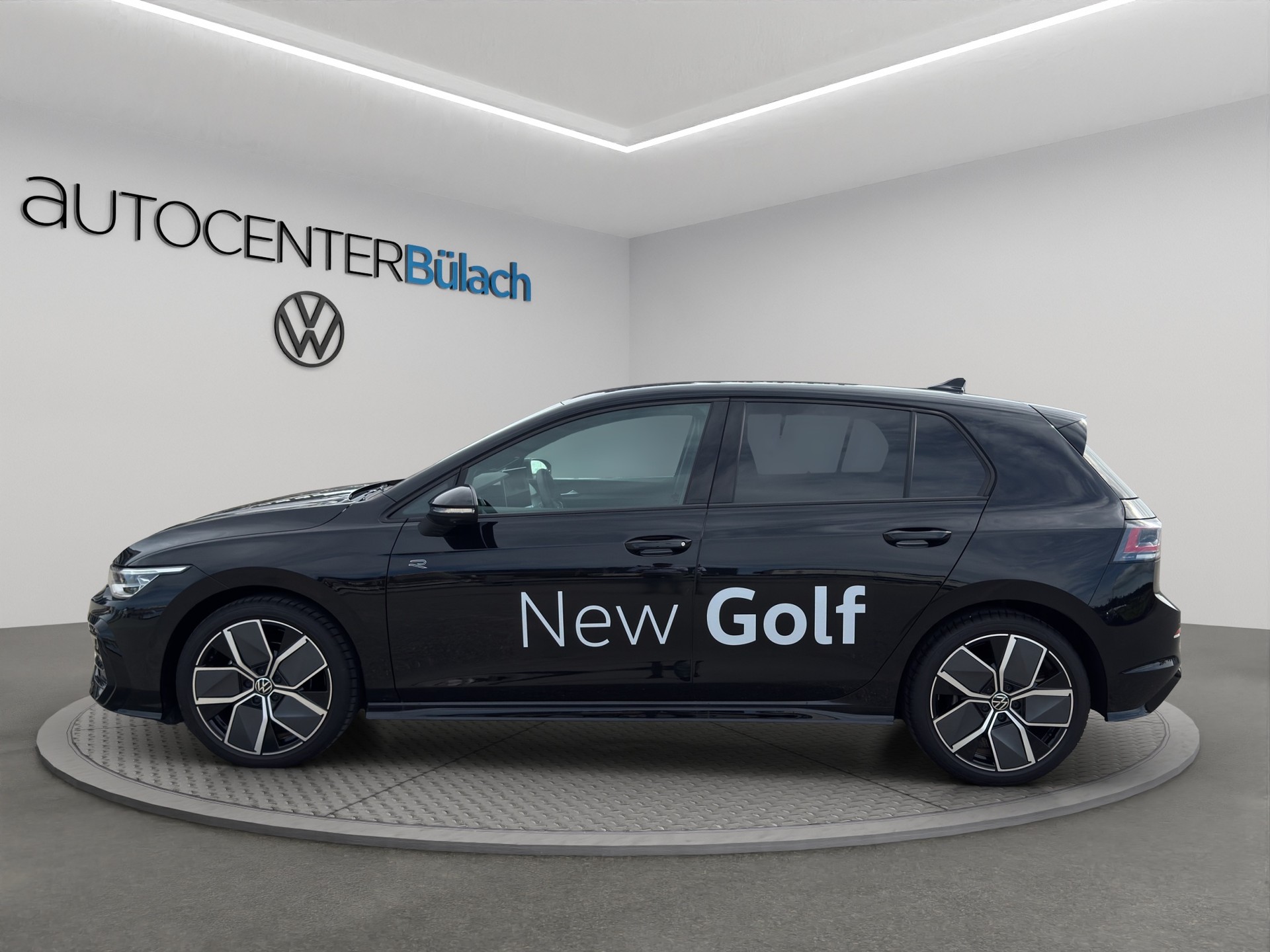 VW Golf 1.5 e TSI mHEV R-Line DSG-image-4