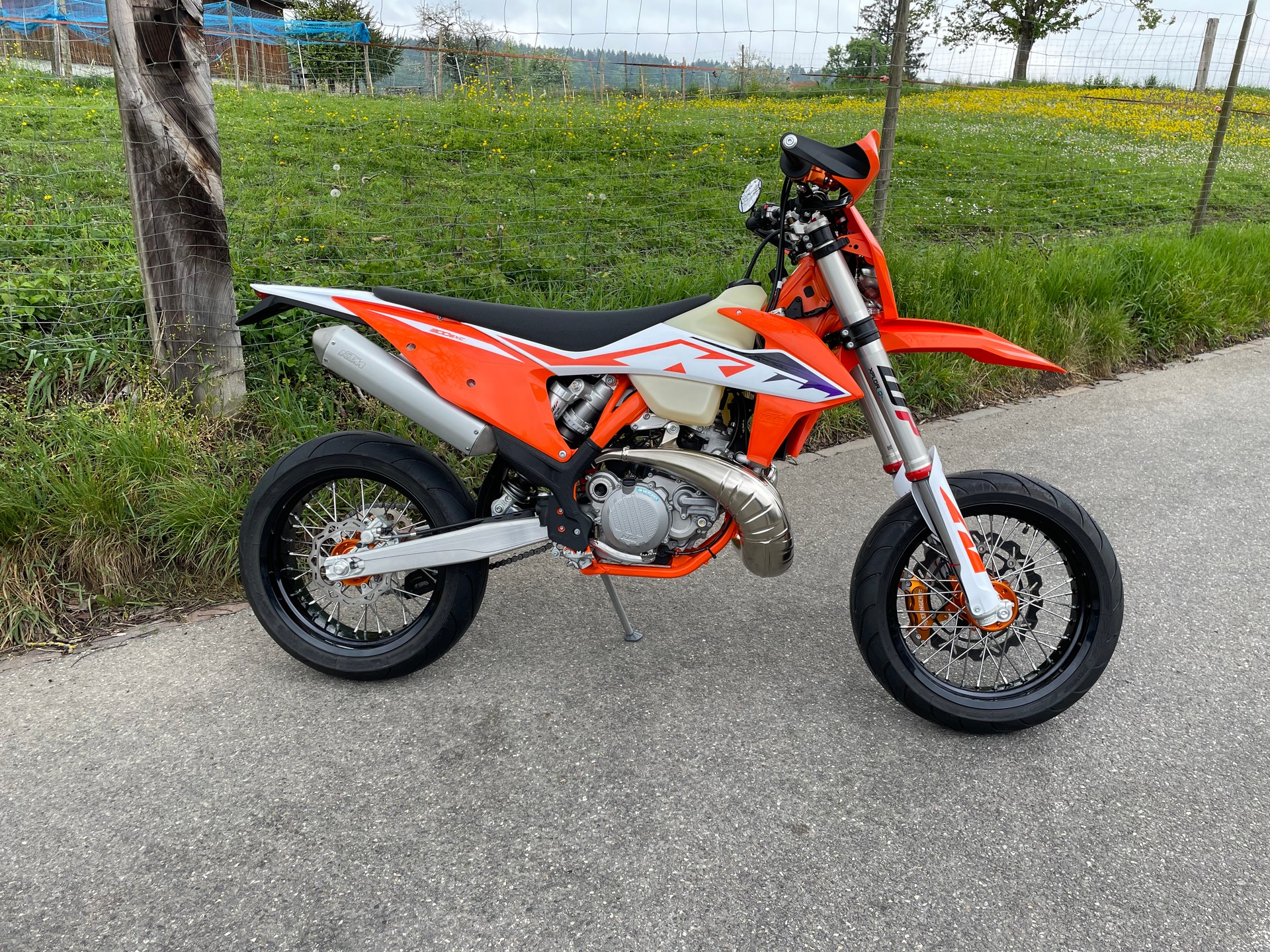KTM 300 EXC-image-1