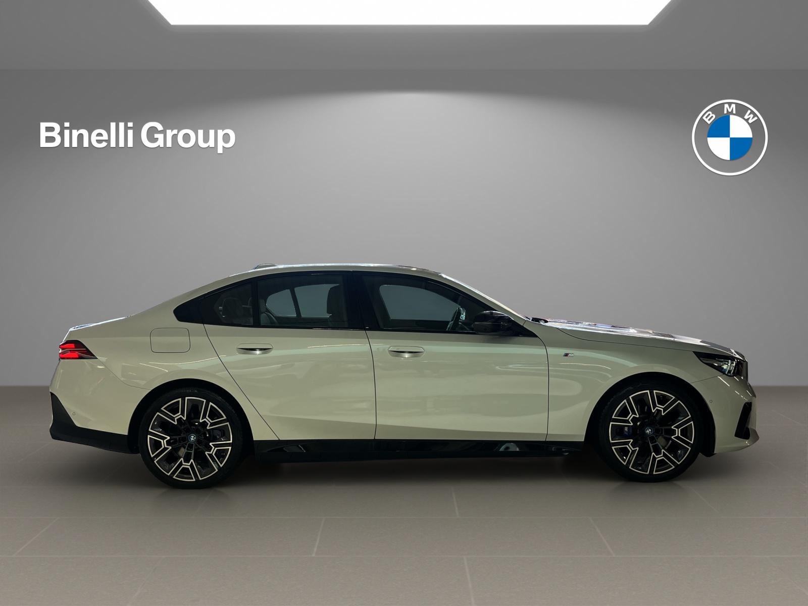 BMW i5 M60 xDrive-image-5