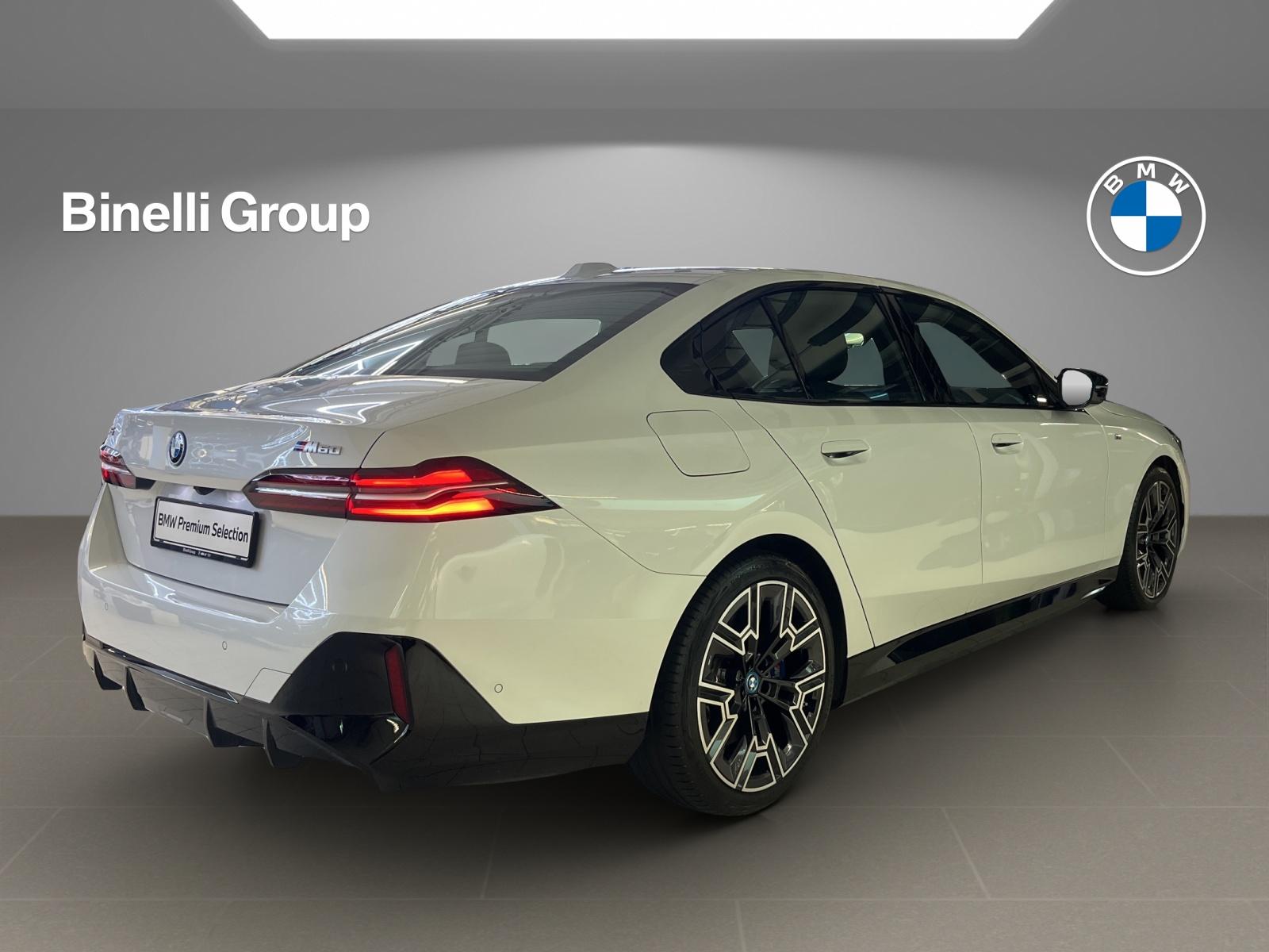 BMW i5 M60 xDrive-image-4