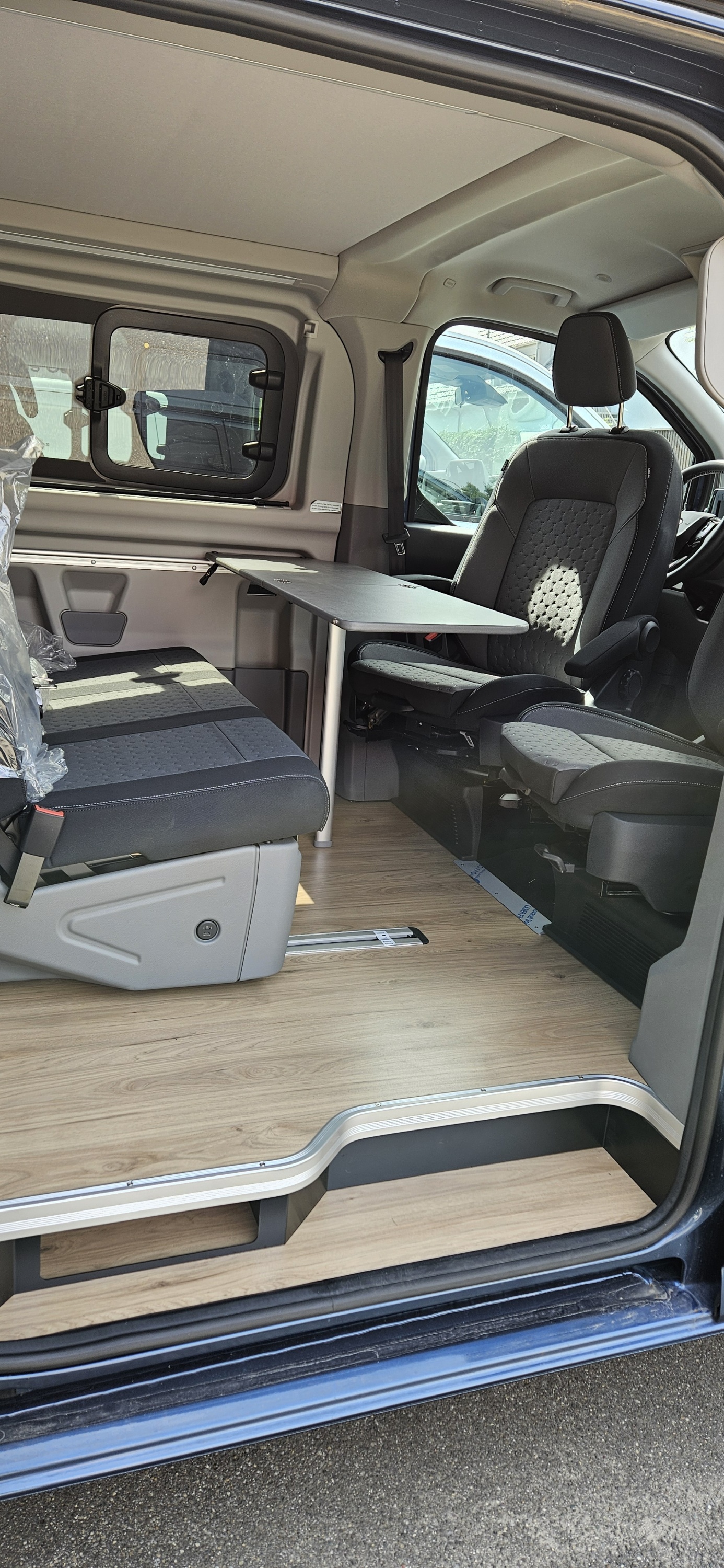 FORD Nugget-image-13