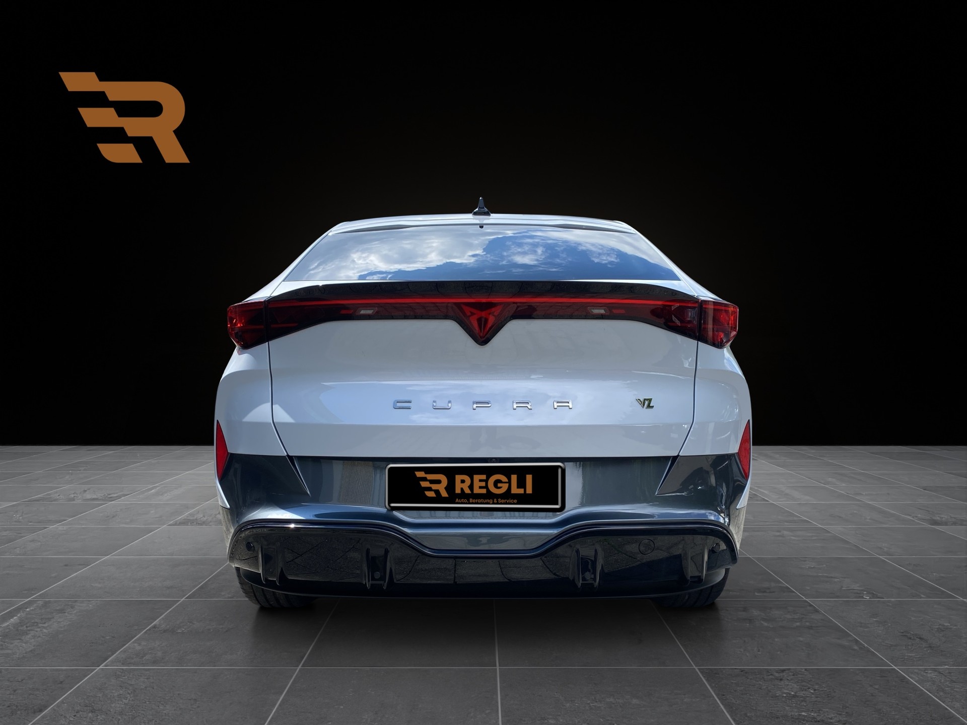 CUPRA Tavascan 77 kWh Edge 4D-image-3