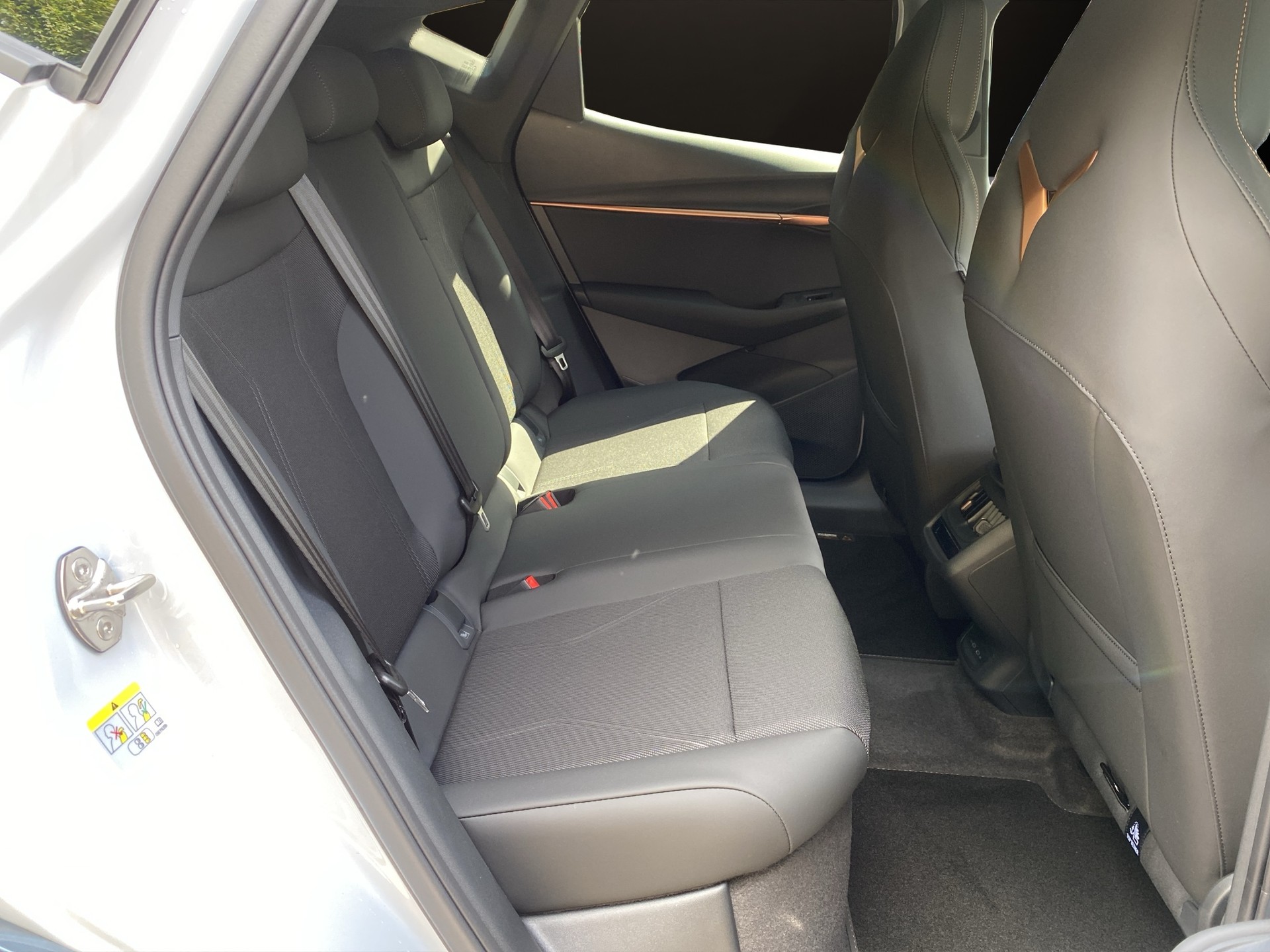 CUPRA Tavascan 77 kWh Edge 4D-image-23