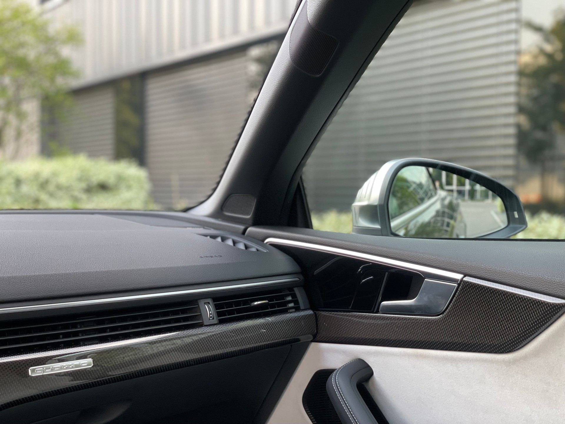 AUDI S5 Cabriolet 3.0 TFSI quattro tiptronic-image-12