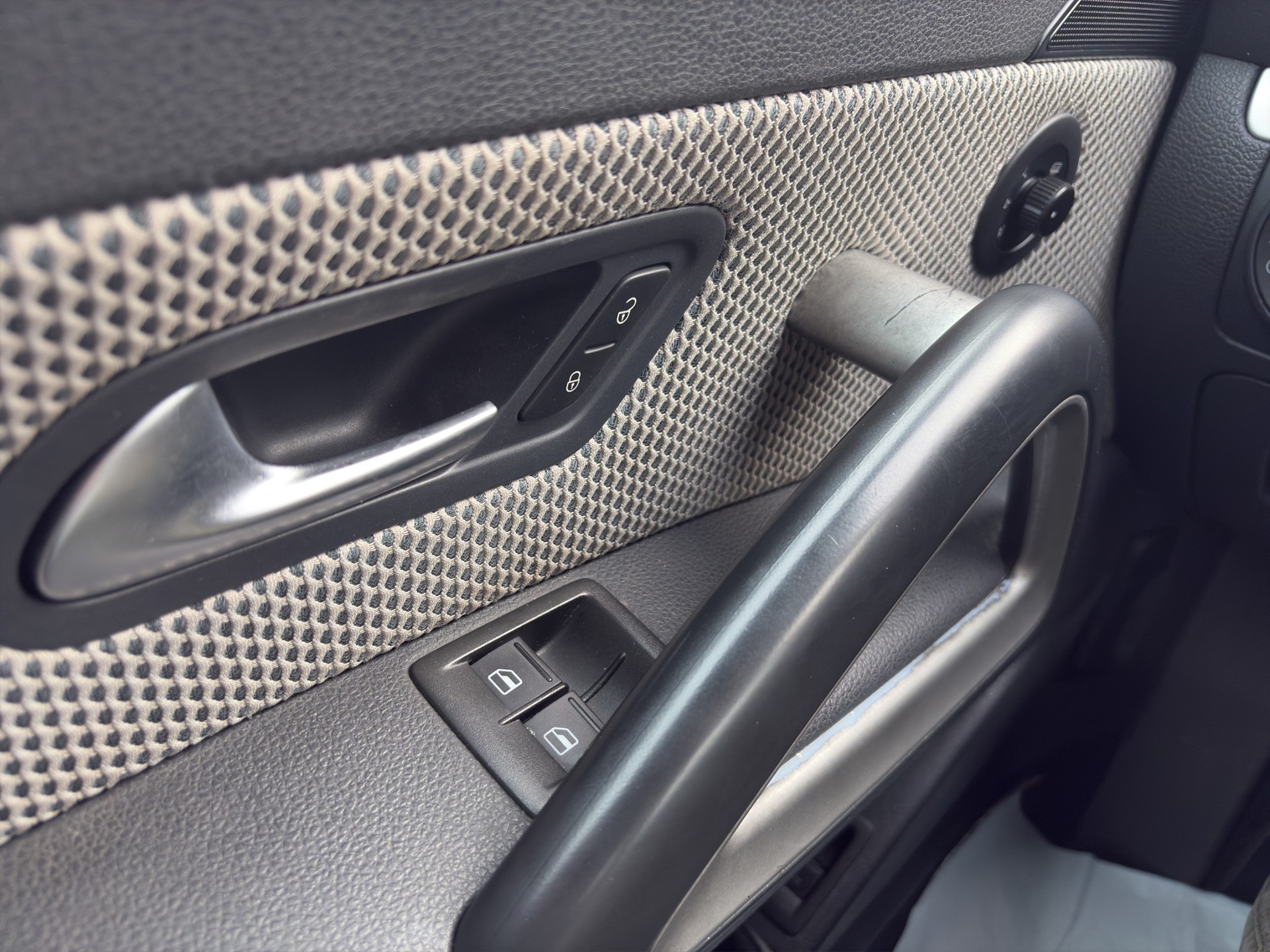 VW Scirocco 2.0 TSI-image-15
