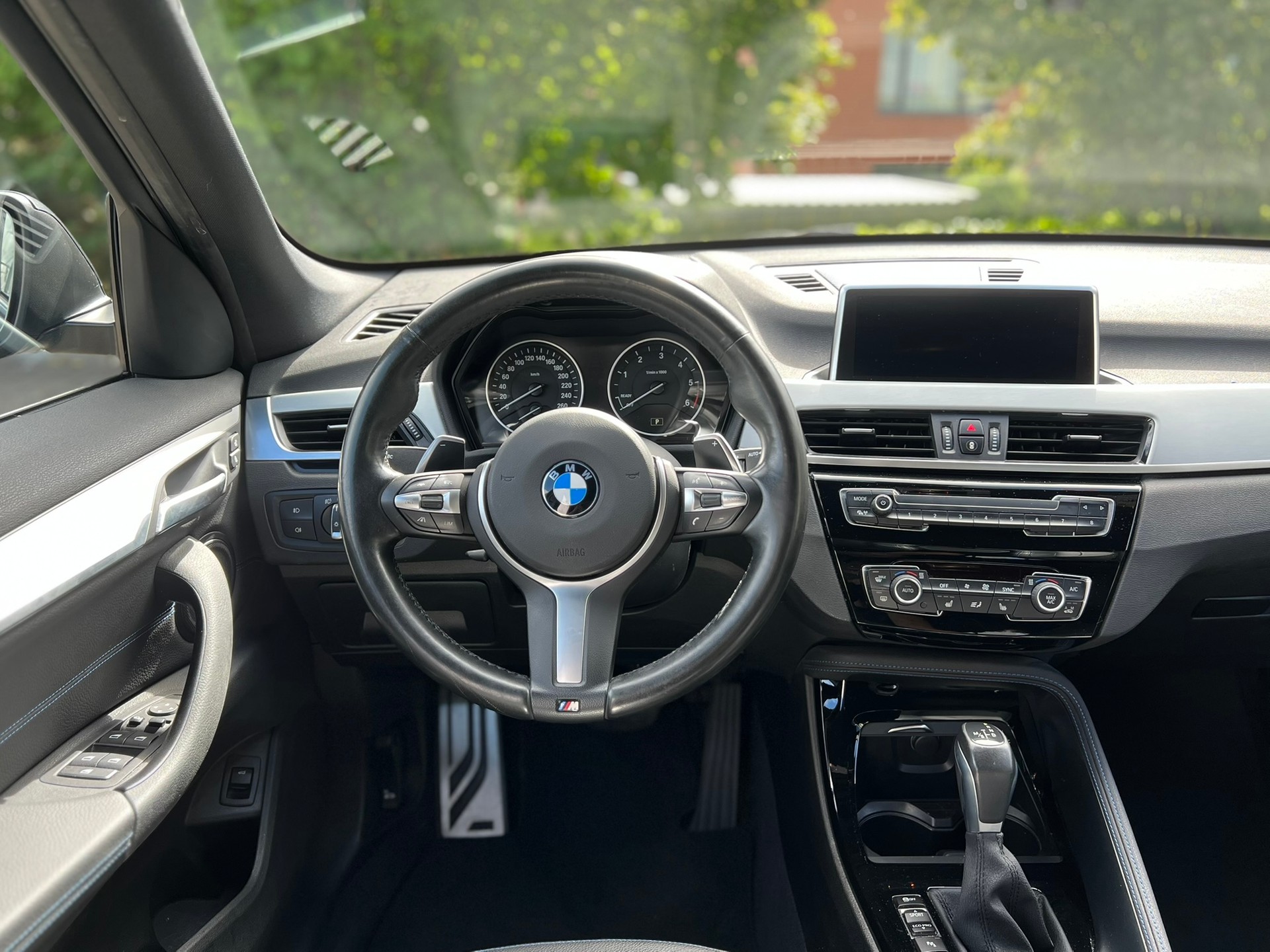 BMW X1 xDrive 25d M Sport Steptronic-image-8