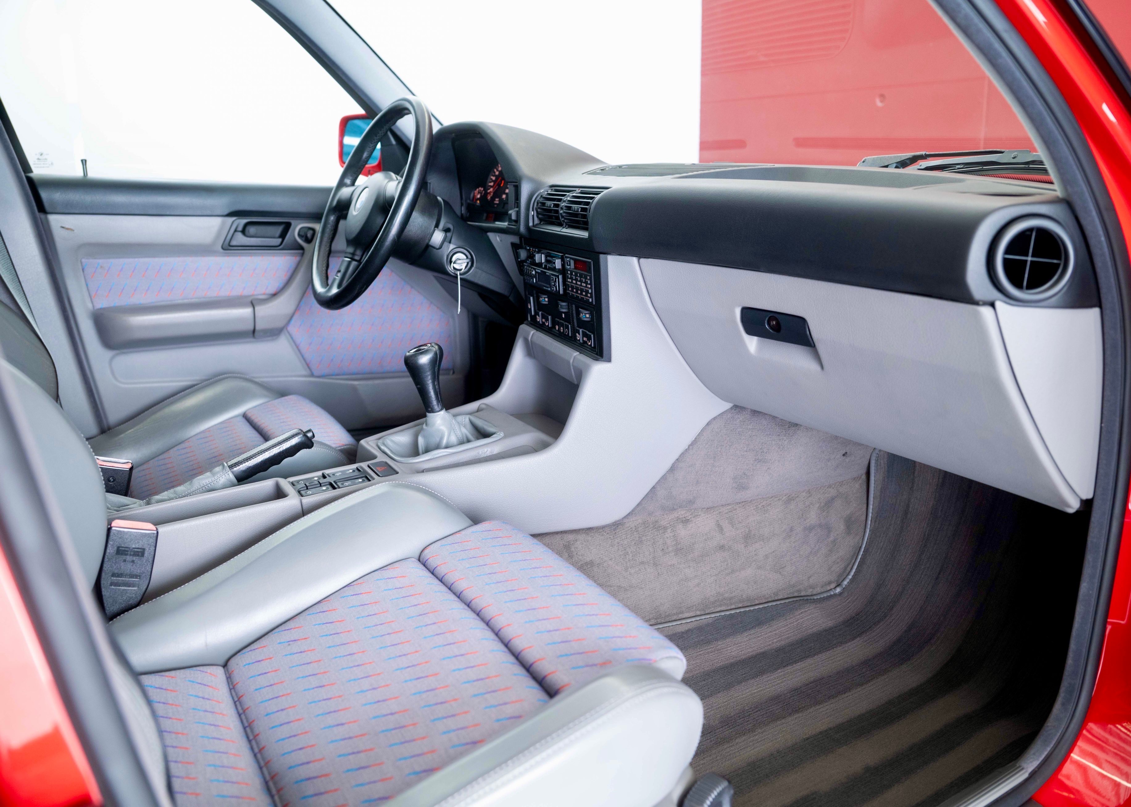 Image BMW M5 M5 E34 3.6 Limousine (1st hand, 1st paint)