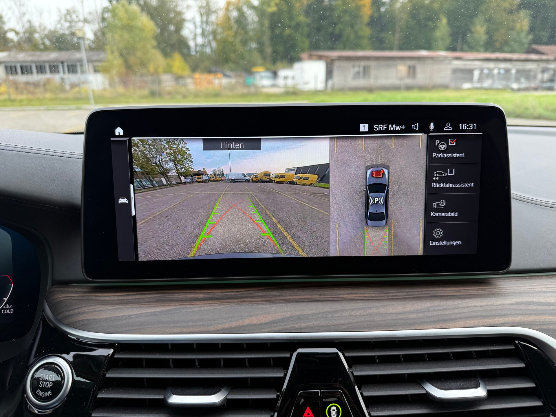 BMW 520d xDrive 48V Luxury Line Steptronic-image-15