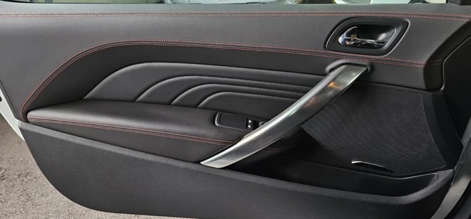 PEUGEOT RCZ R 1.6 Turbo *CH-Fahrzeug*frisch ab MFK*-image-17