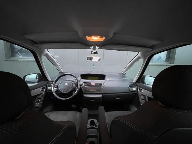 CITROEN Grand C4 Picasso 1.6 HDI 16V Freeride BMP6-image-12