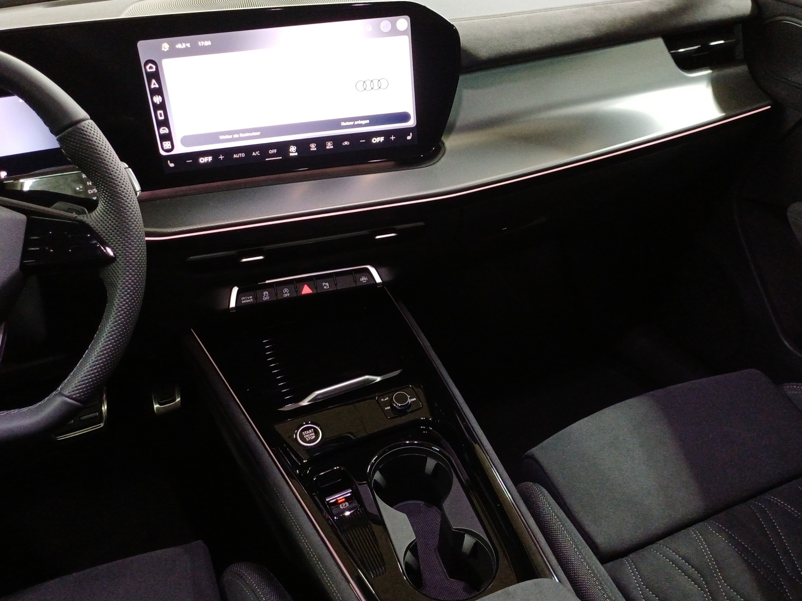 AUDI Q3 SUV 110 kW TFSI S tronic-image-10