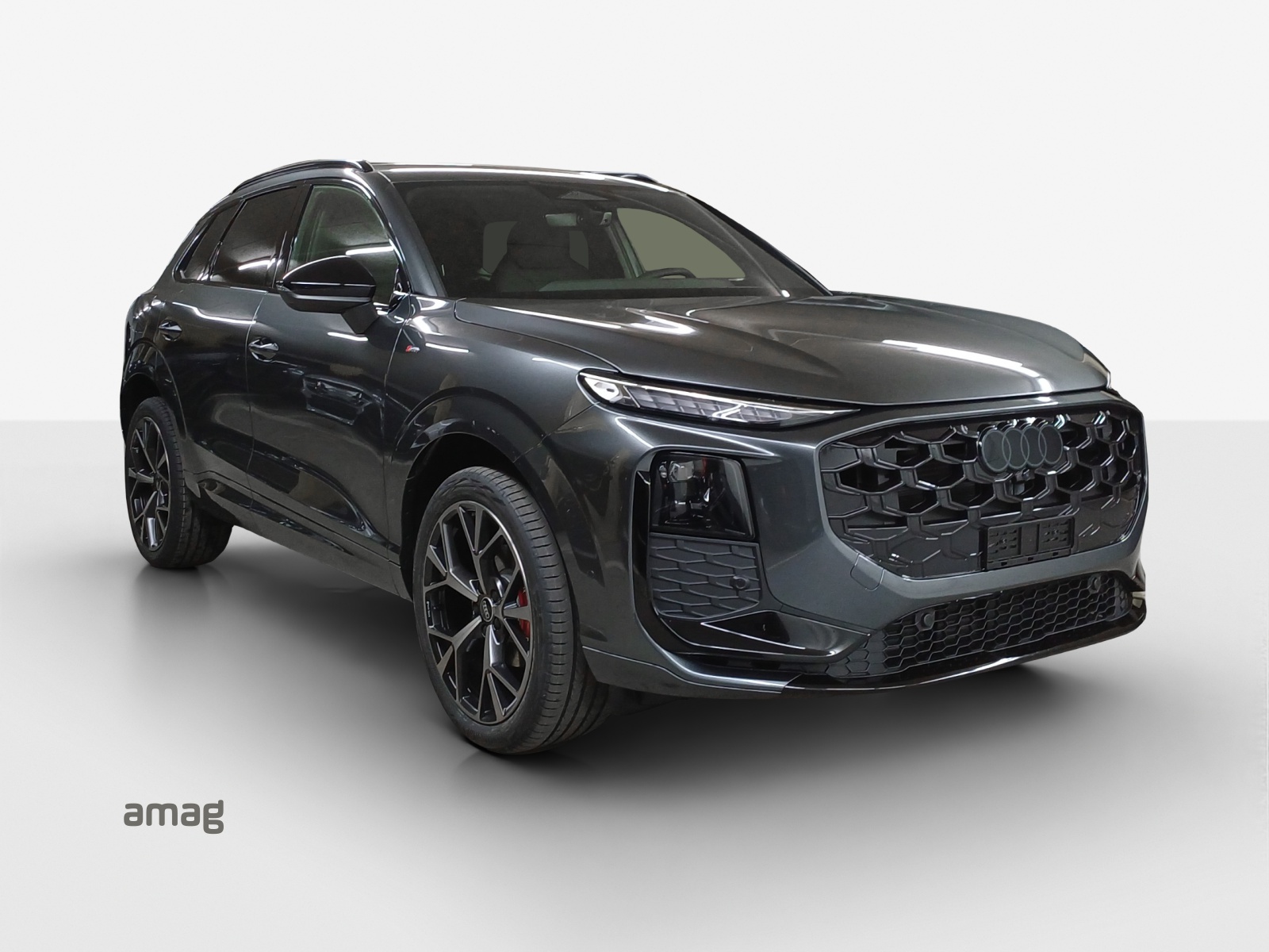AUDI Q3 SUV 110 kW TFSI S tronic-image-5