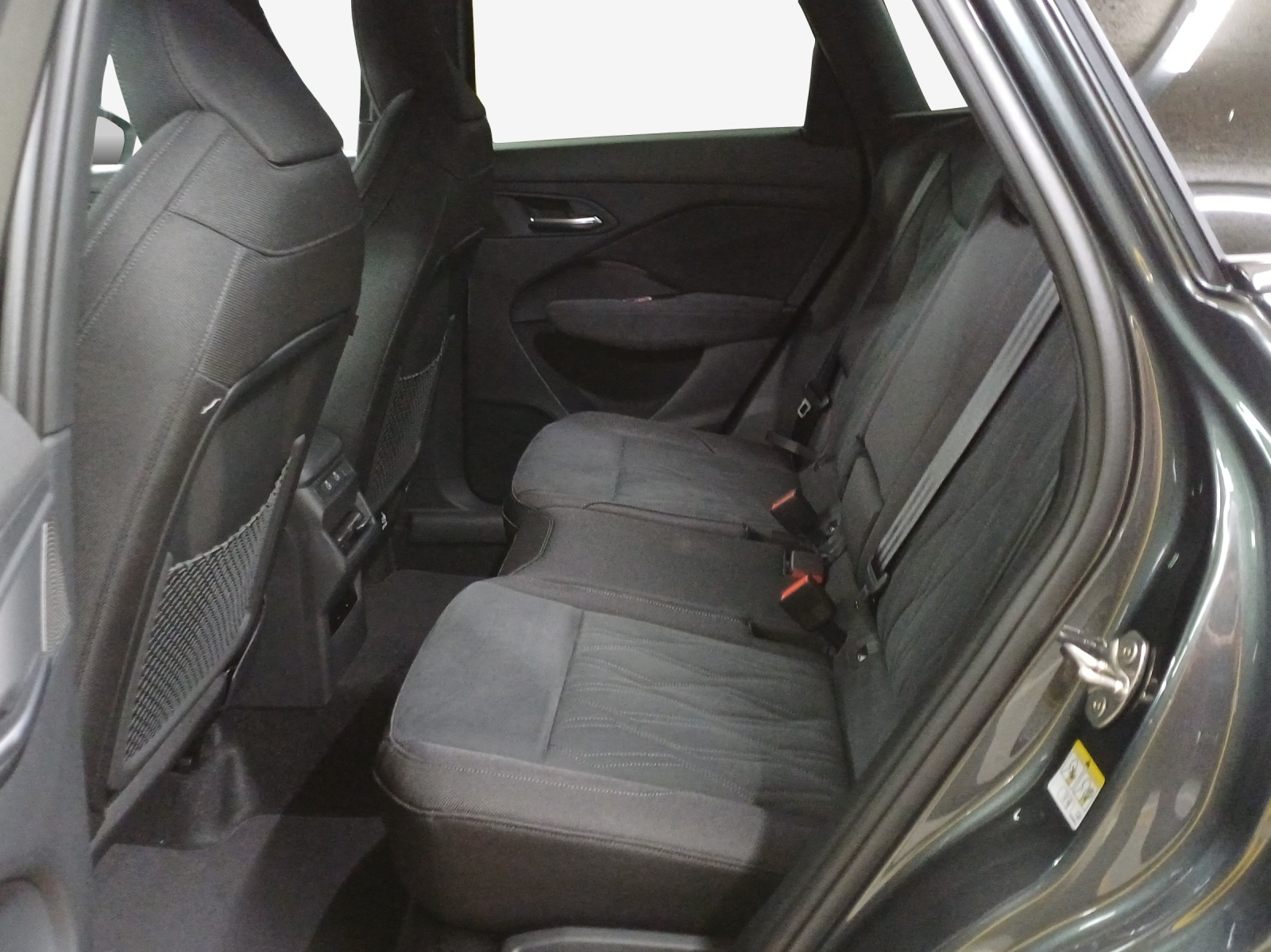 AUDI Q3 SUV 110 kW TFSI S tronic-image-11